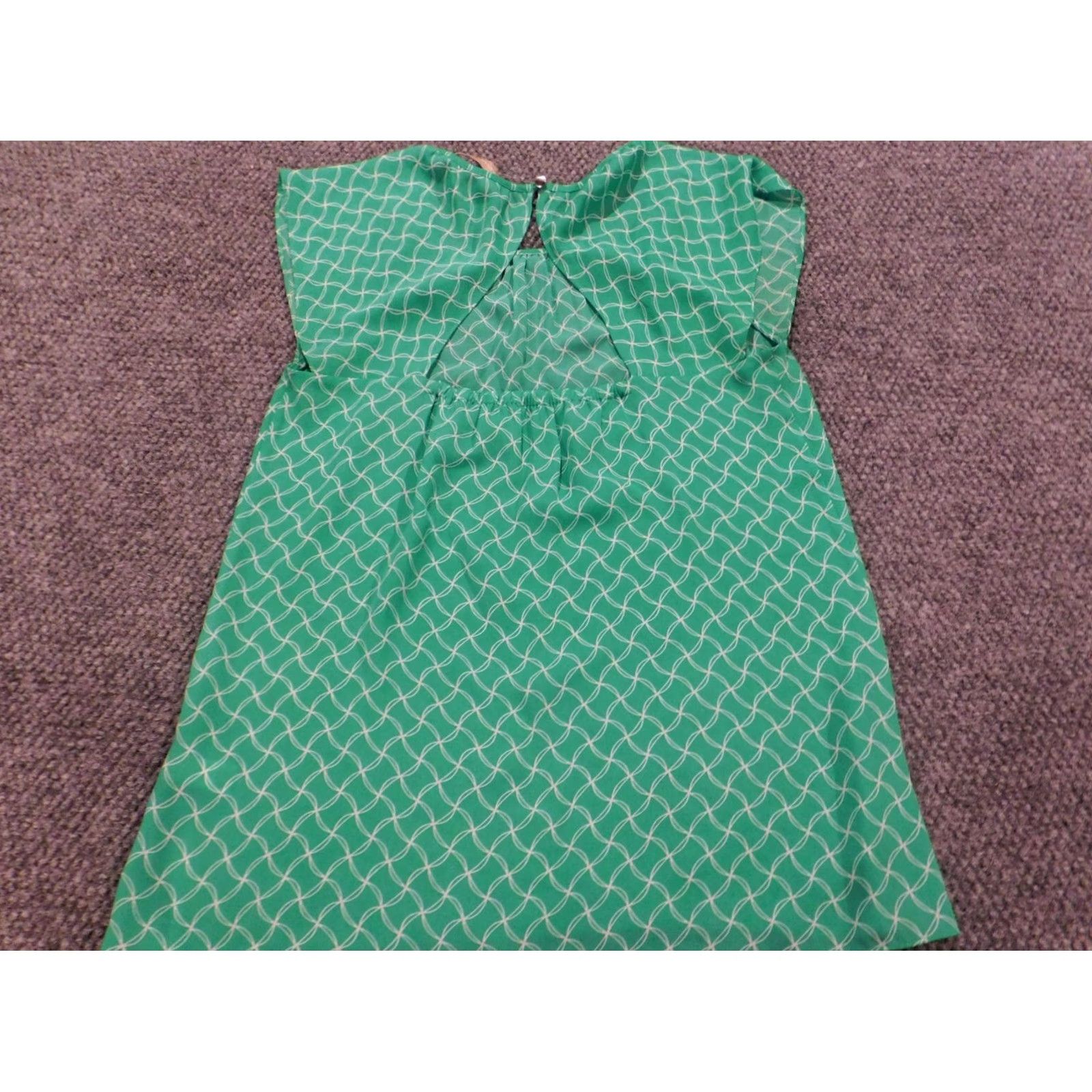 Banana Republic Banana Republic Blouse Womens 2 Green Sleeveless Crew Neck Pullover Casual Size XS / US 0-2 / IT 36-38 - 7 Thumbnail