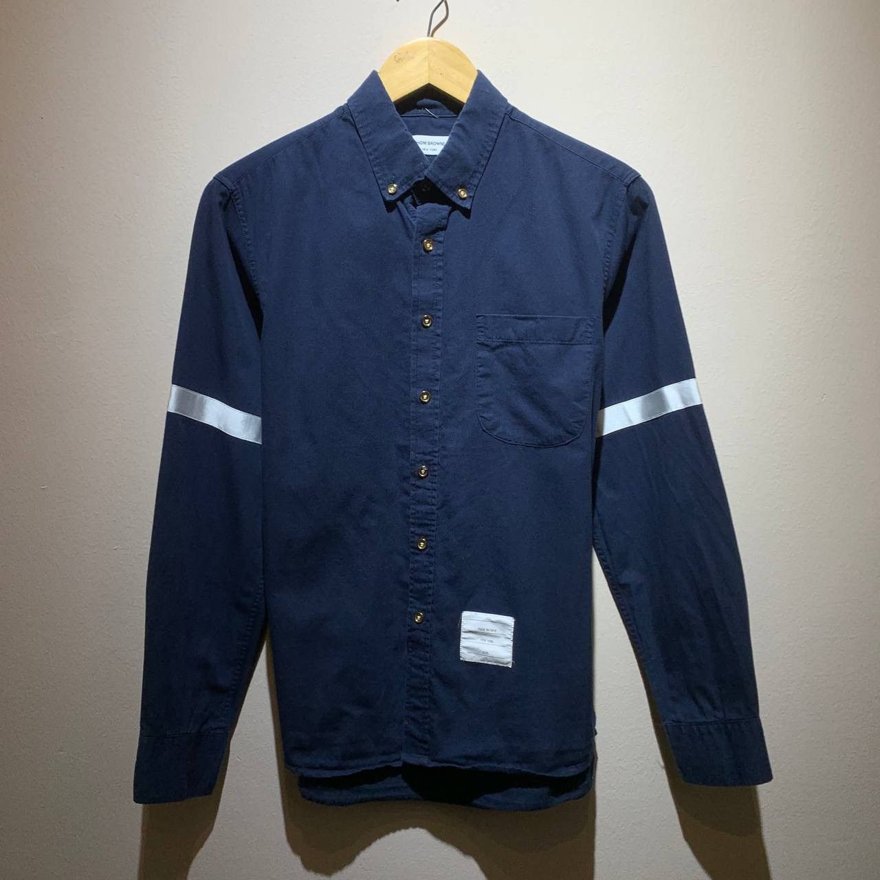 Thom Browne Thom Browne New York Dark Blue Button Up Shirts Size US S / EU 44-46 / 1 - 1 Thumbnail