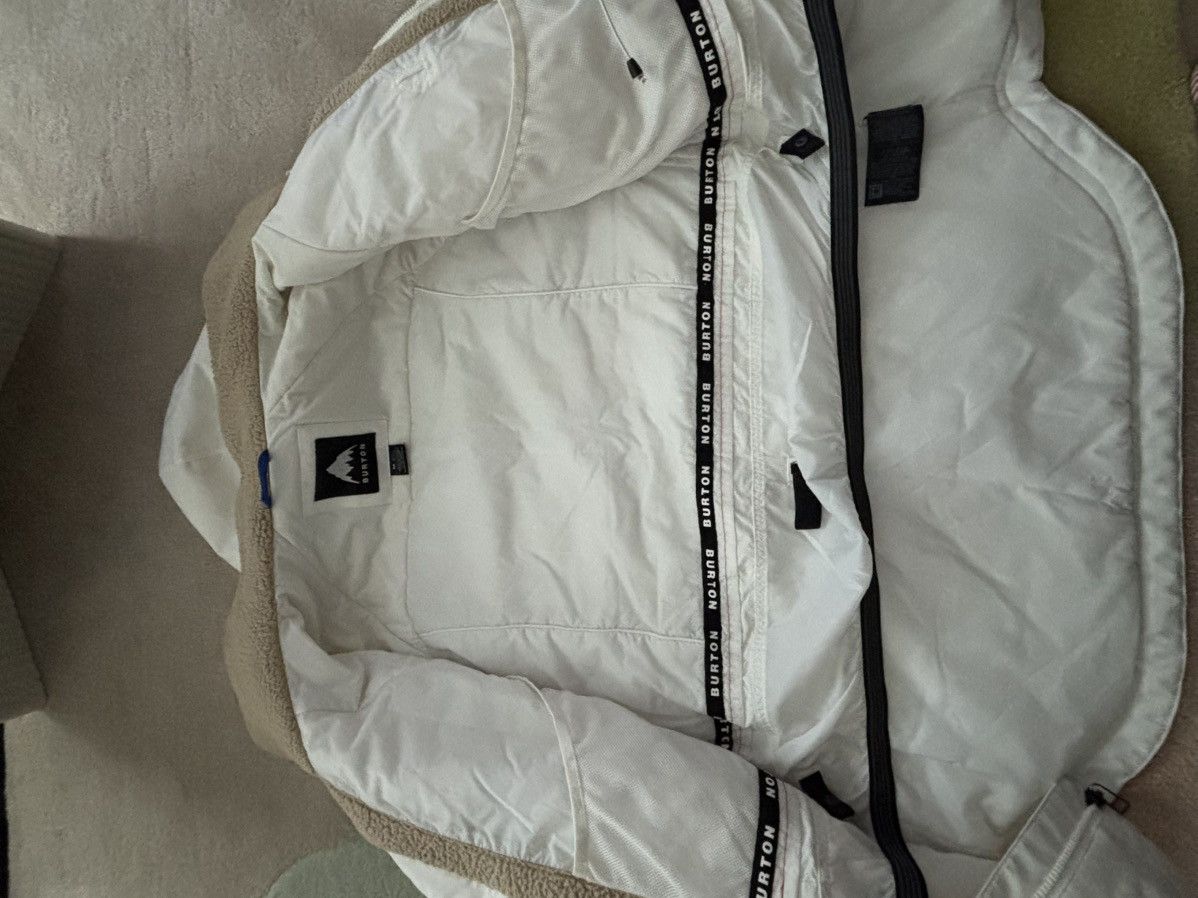 Burton white burton snow jacket Size M / US 6-8 / IT 42-44 - 2 Thumbnail