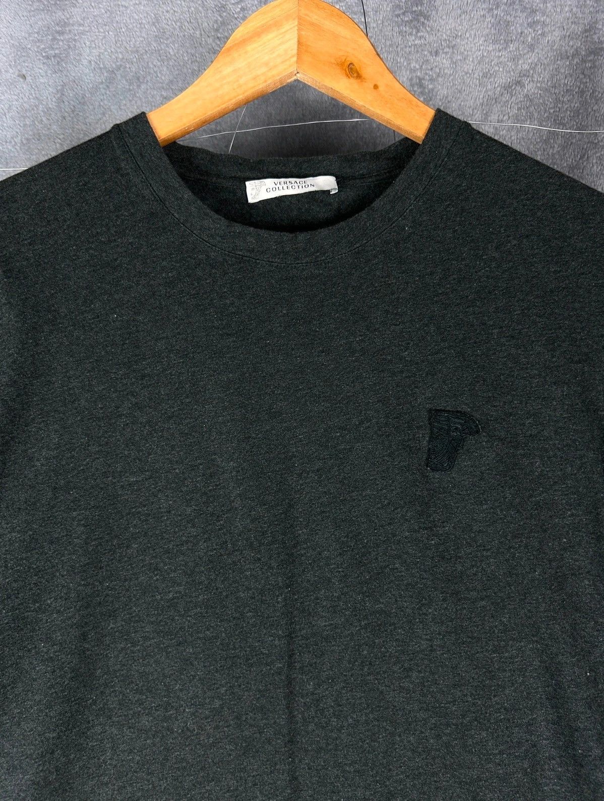 Versace Versace Gray T-Shirt Minimal Logo Tee Size S Size US S / EU 44-46 / 1 - 2 Thumbnail