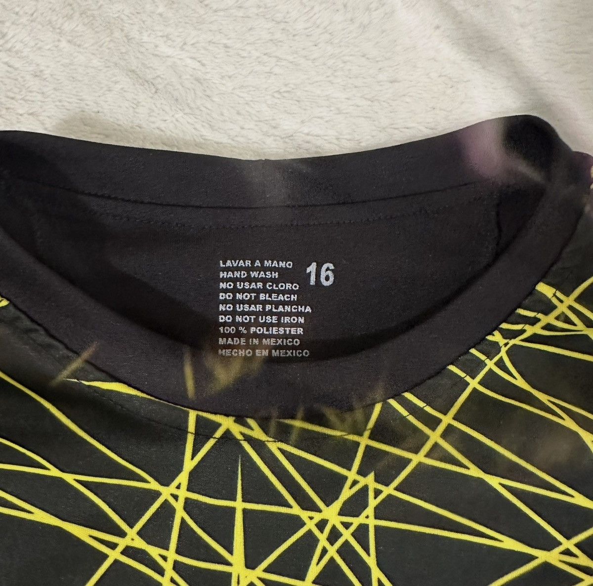 Nike Paris Saint-Germain 2022/23 3rd Kit Jersey Size US S / EU 44-46 / 1 - 3 Thumbnail