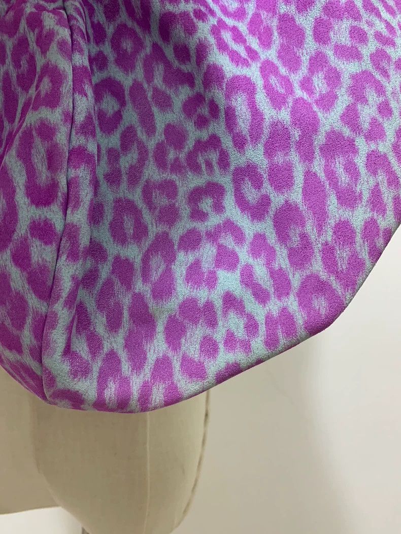 Vivienne Westwood Vivienne Westwood size os Purple leopard print tiger head b Size ONE SIZE - 9 Thumbnail