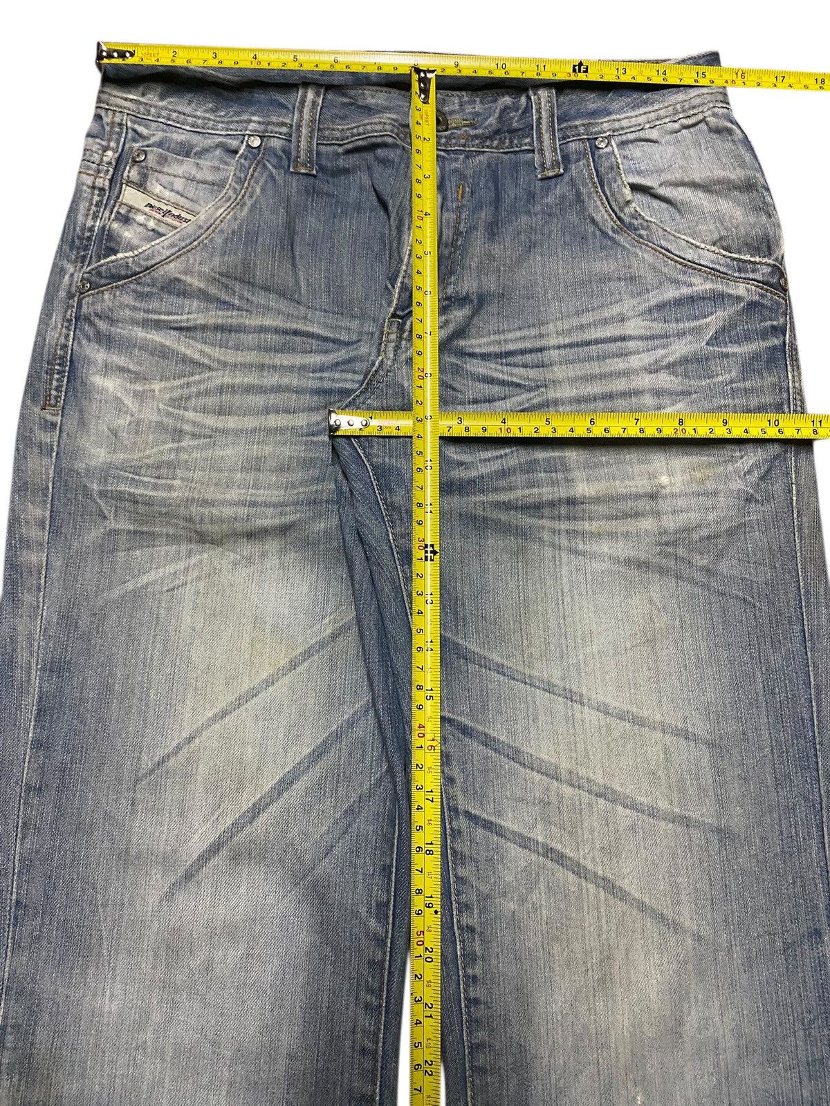 Diesel Black Gold Vintage Diesel Italy Brand Streetwear Faded Wash Loose Jeans Size US 30 / EU 46 - 12 Thumbnail