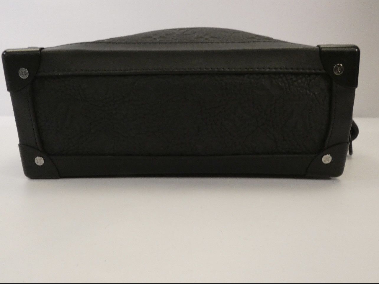 Louis Vuitton Louis Vuitton X Virgil Abloh Soft Trunk Size ONE SIZE - 6 Thumbnail