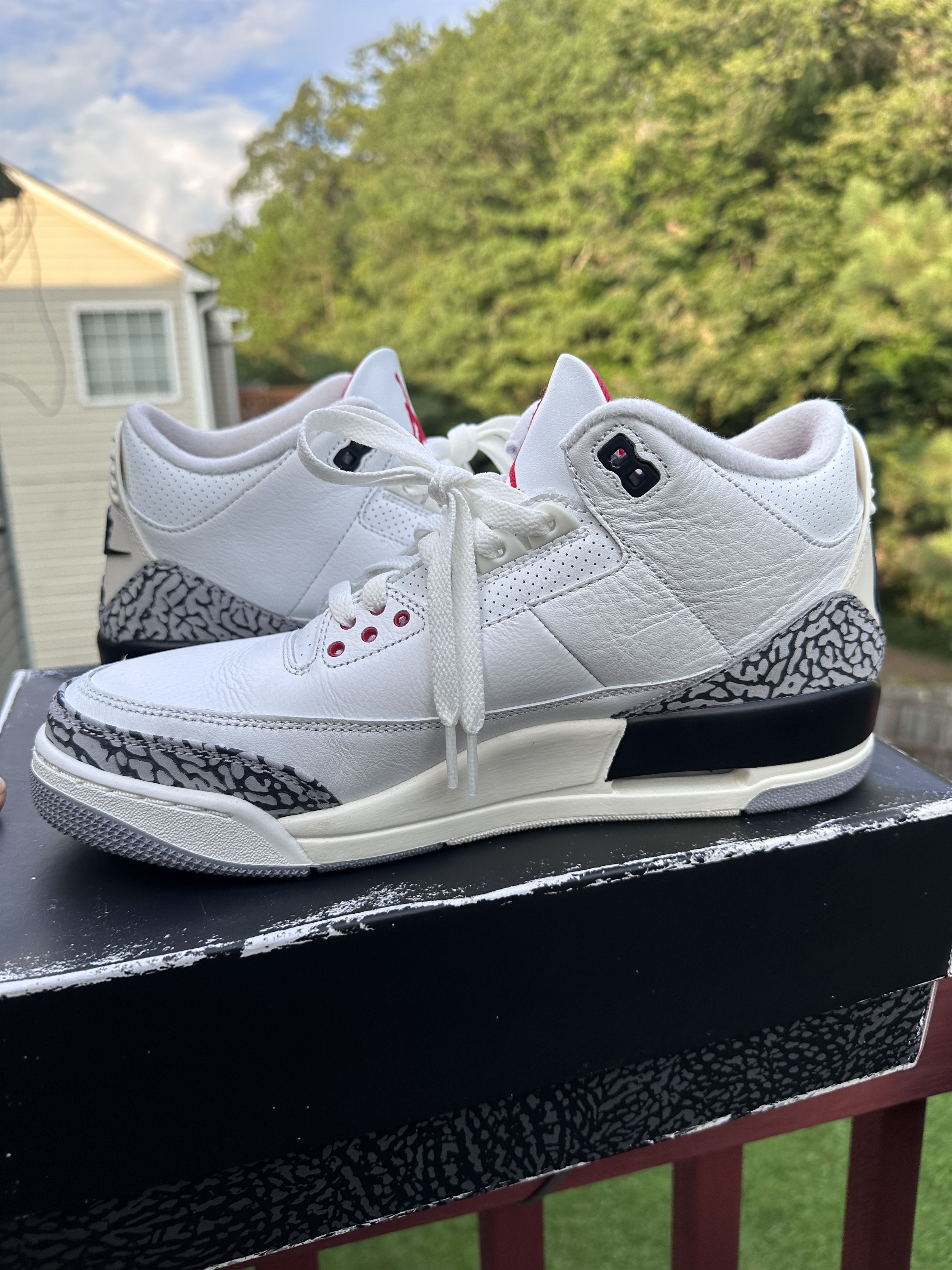 Jordan Brand Jordan 3 White Cement Reimagined Size 10 Size US 10 / EU 43 - 10 Thumbnail
