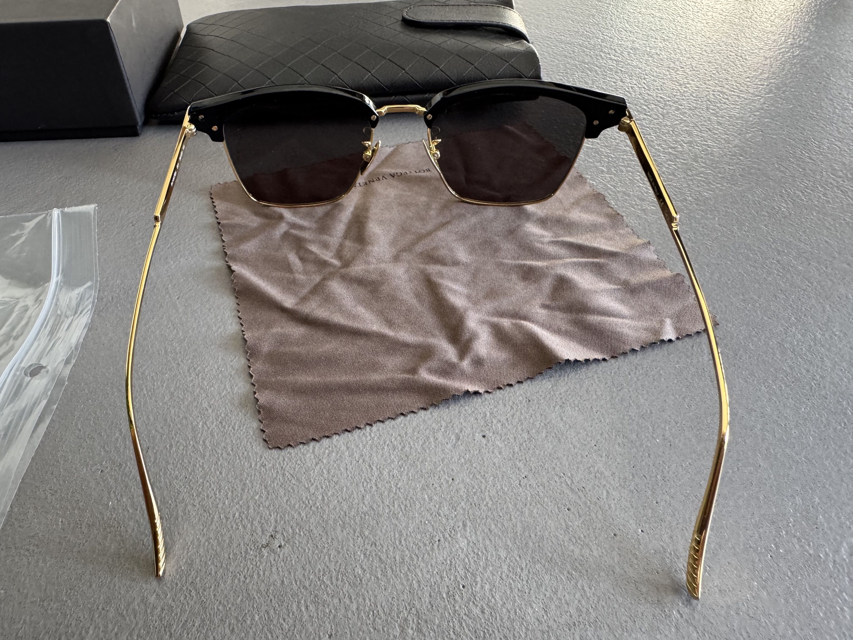 Bottega Veneta Bottega Veneta Wayfarer Sunglasses, Gold Frame, Brown Lenses Size ONE SIZE - 7 Thumbnail