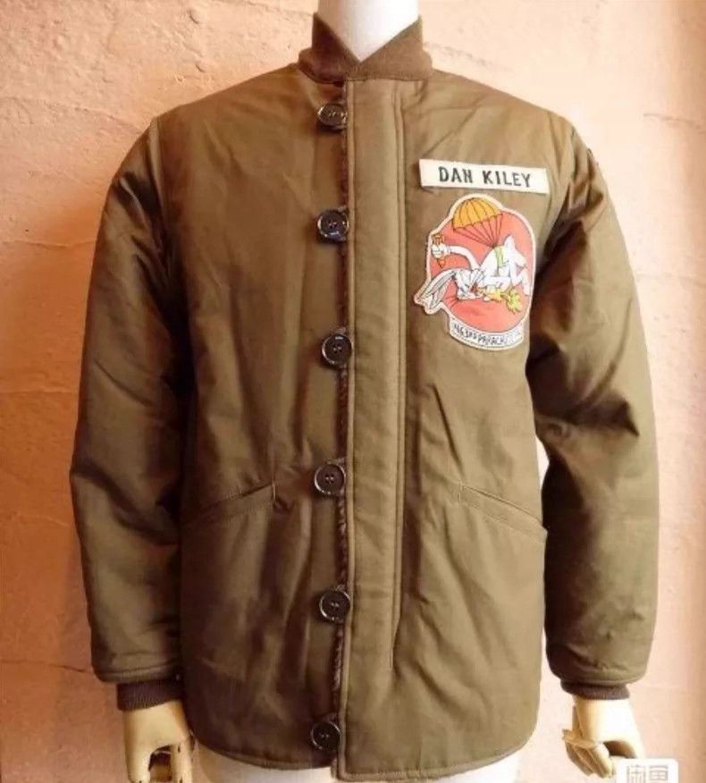 The Real McCoy's The REAL McCOY'S M1943 Field Jacket, Bru hua Back Print Ver Size US M / EU 48-50 / 2 - 1 Thumbnail