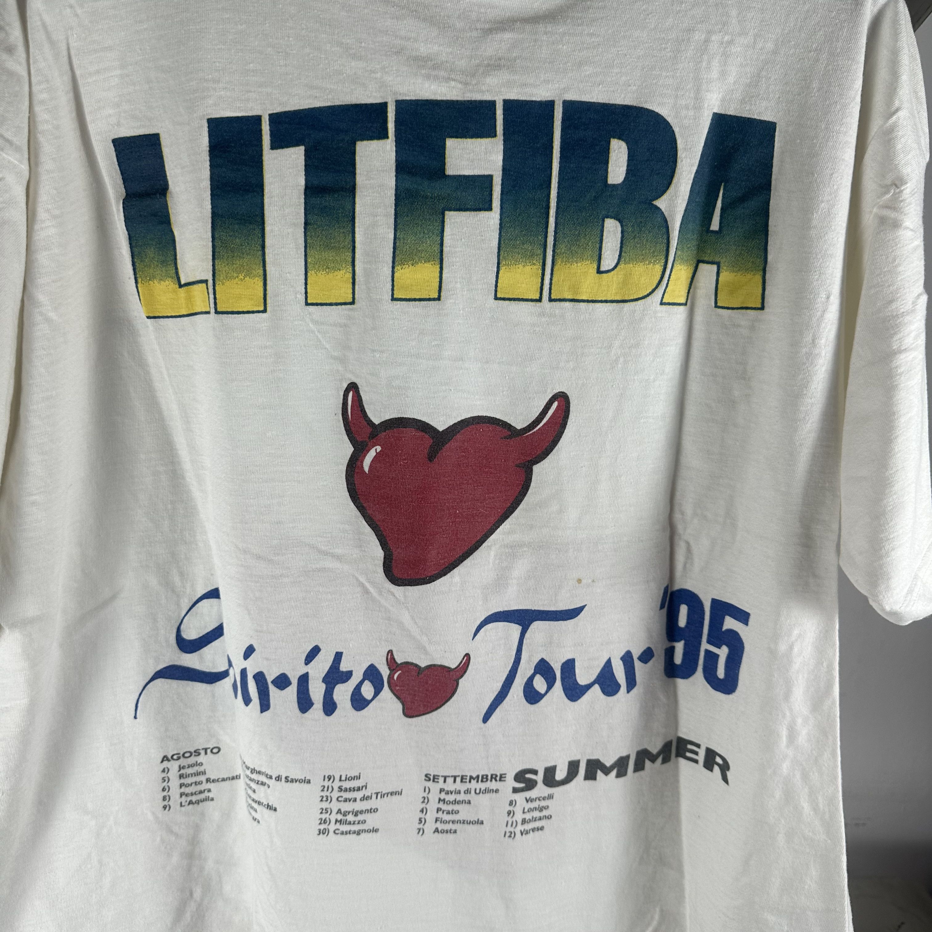 Vintage Vintage 1995 Litfiba Spirito Tour Italian Rock Band T-shirt Size US XL / EU 56 / 4 - 4 Thumbnail