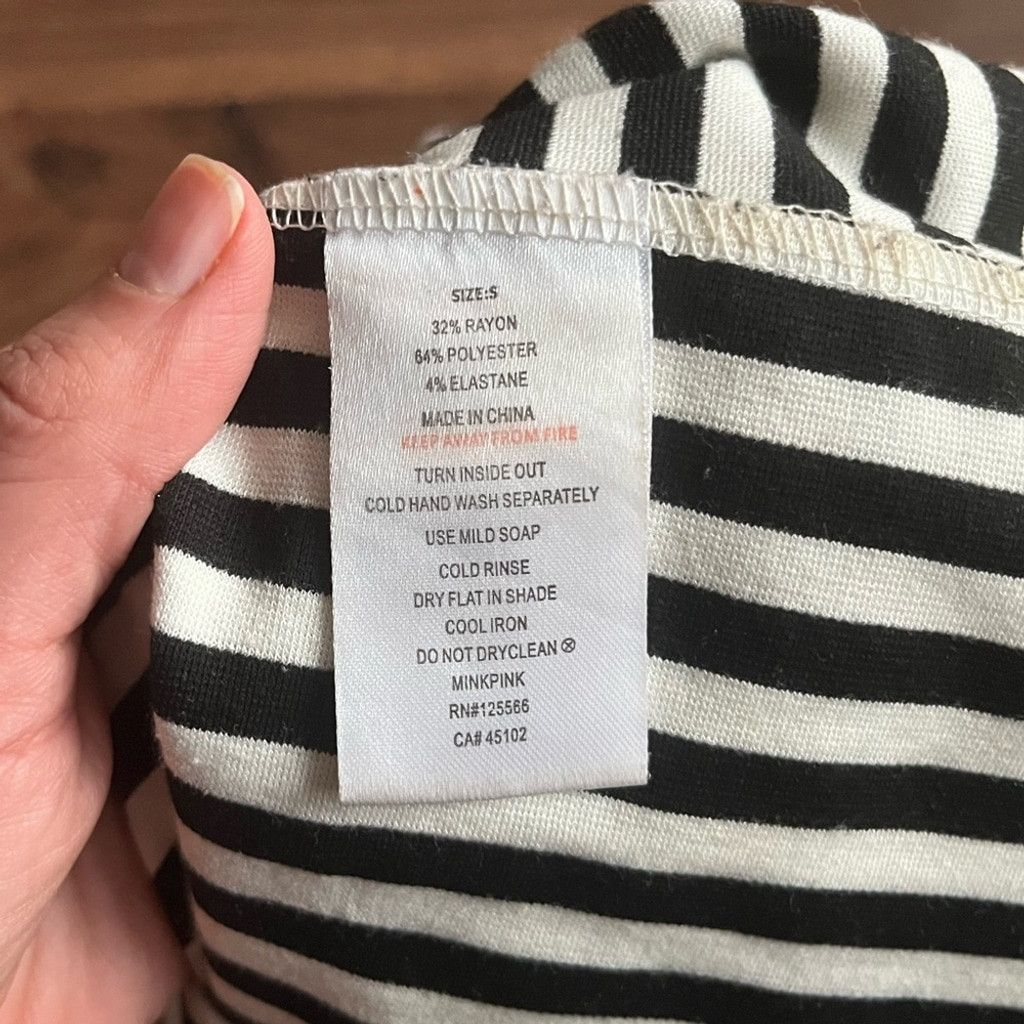 MINKPINK 🖤 MINK PINK Striped Black & White Mini Skirt 🤍 Size 24" / US 00 / IT 34 - 5 Thumbnail