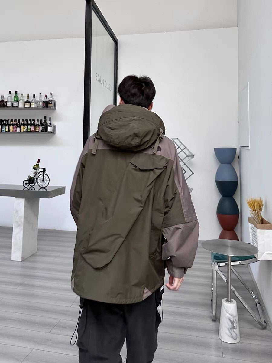 Kazuki Kuraishi × The North Face Urban Exploration KAZUKI OUTDOOR Gore-Tex Fishing Jacket Size US L / EU 52-54 / 3 - 11 Thumbnail