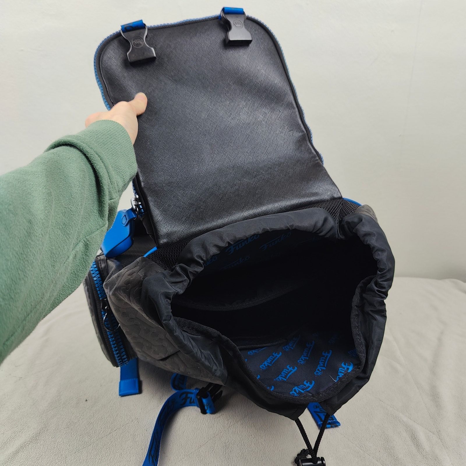 Other Loungefly Funko Logo Flap Backpack NWT Black Blue Size ONE SIZE - 9 Thumbnail