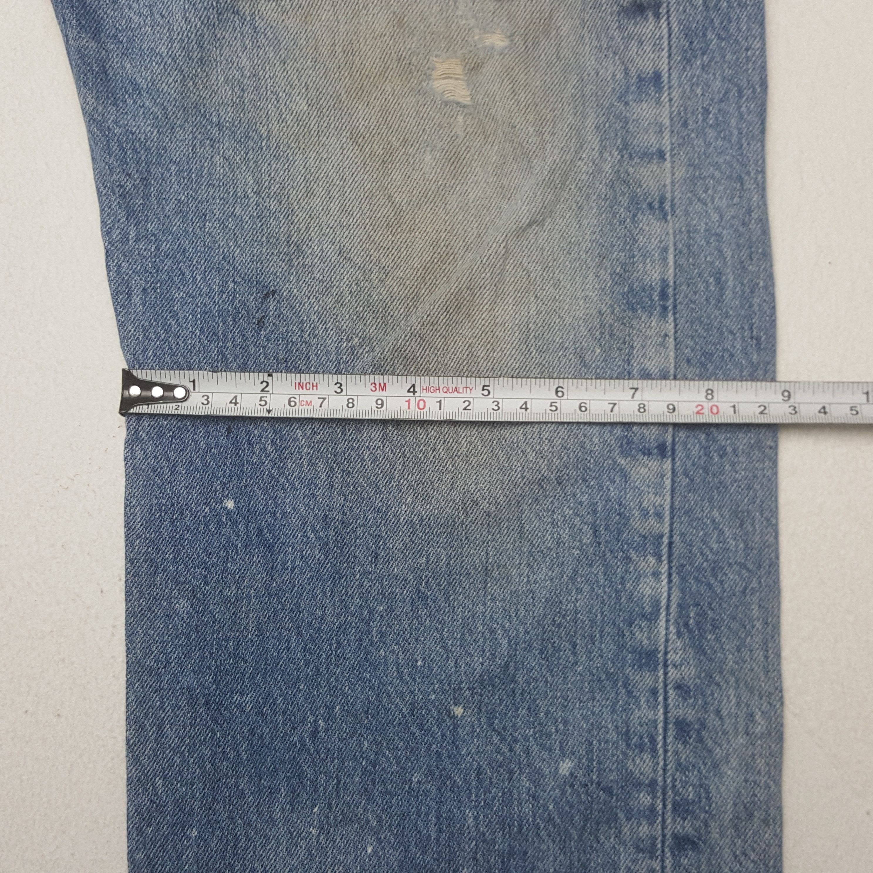 Vintage Levi's 501 Distressed Grunge Style Denim Jeans
