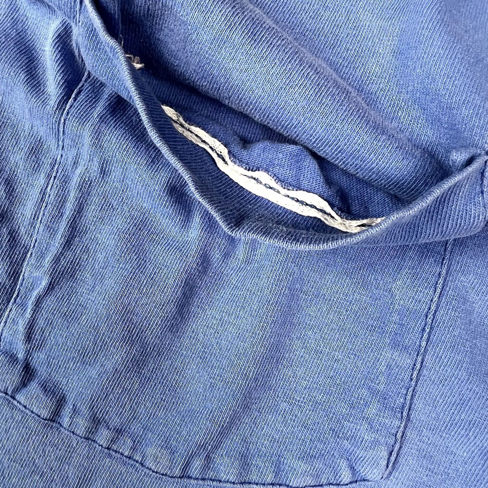 Fruit Of The Loom VINTAGE Fruit of the Loom Grunge Selvedge Pocket Shirt XL Blue Mens Short Sleeve 90s T-Shirt Size US XL / EU 56 / 4 - 6 Thumbnail