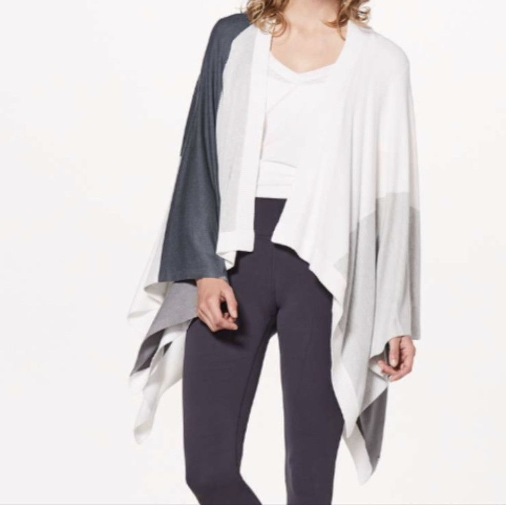 Lululemon Lululemon NWOT hatha coloblock wrap size OS Size ONE SIZE - 2 Thumbnail