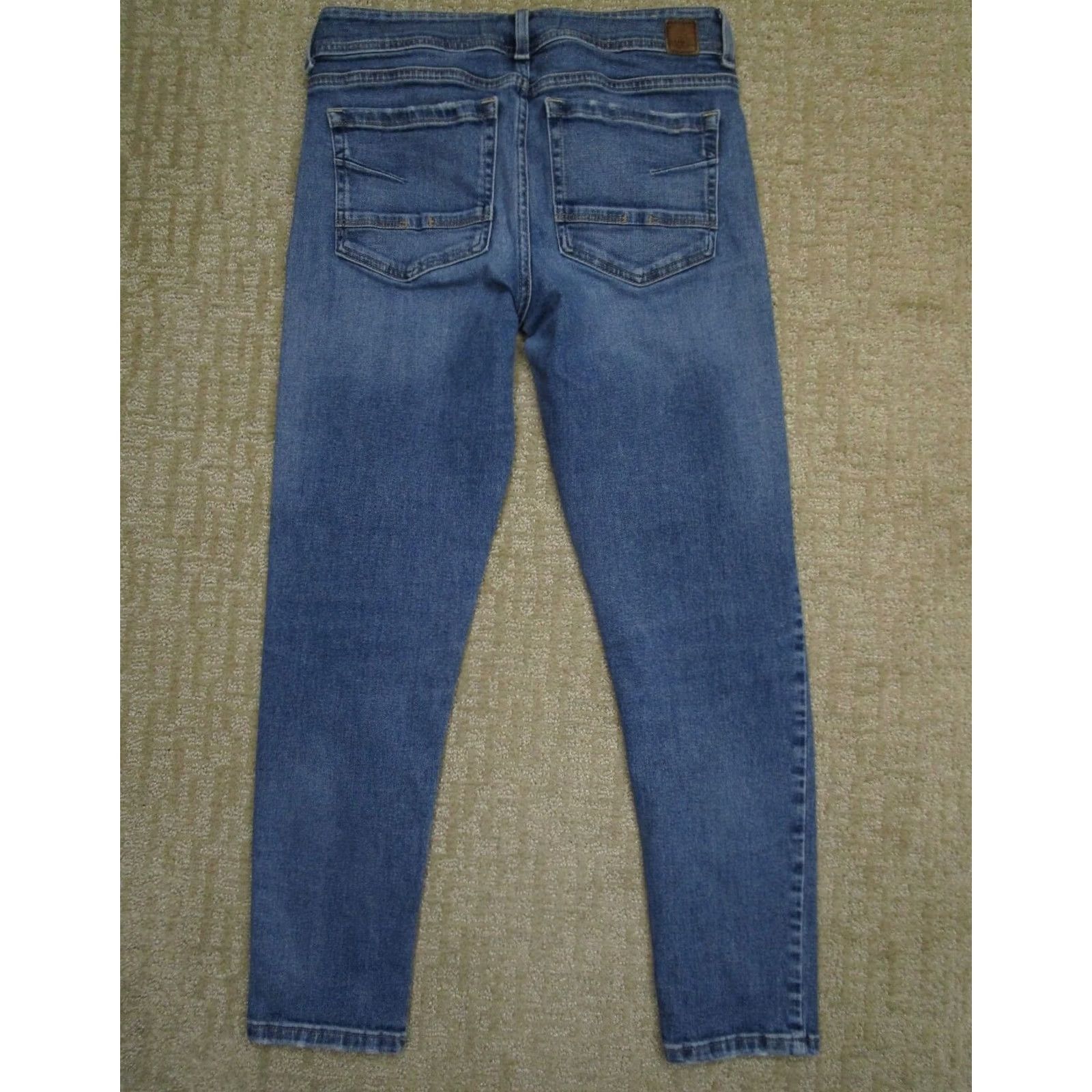 Vintage BKE Jeans Women 29 Buckle Ankle Slim Fit Light Wash Denim Pants Blue 5-Pocket Logo Modern Slimming Womens Jeans Use 29 Buckle Bke Style: Ankle Size 29" - 3 Thumbnail