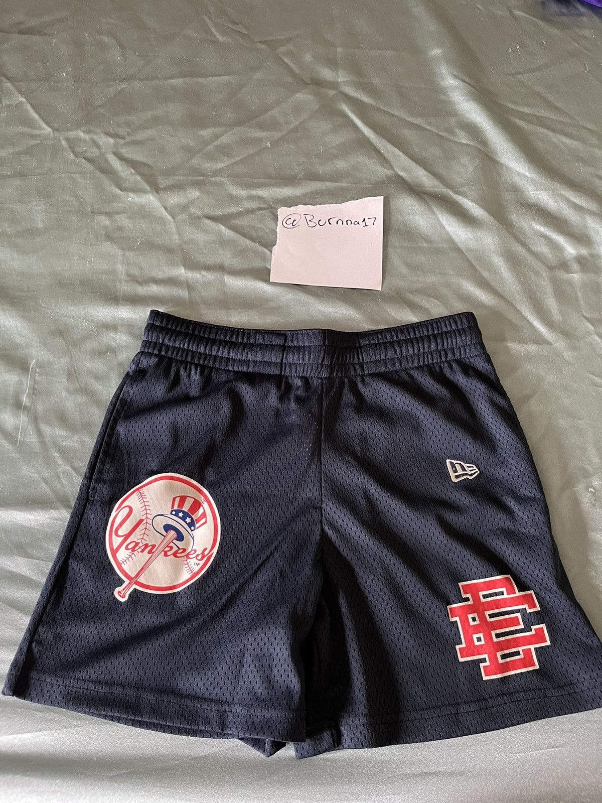 Eric Emanuel × Nike × Supreme Eric Emanuel Yankees EE Size US 30 / EU 46 - 1 Thumbnail