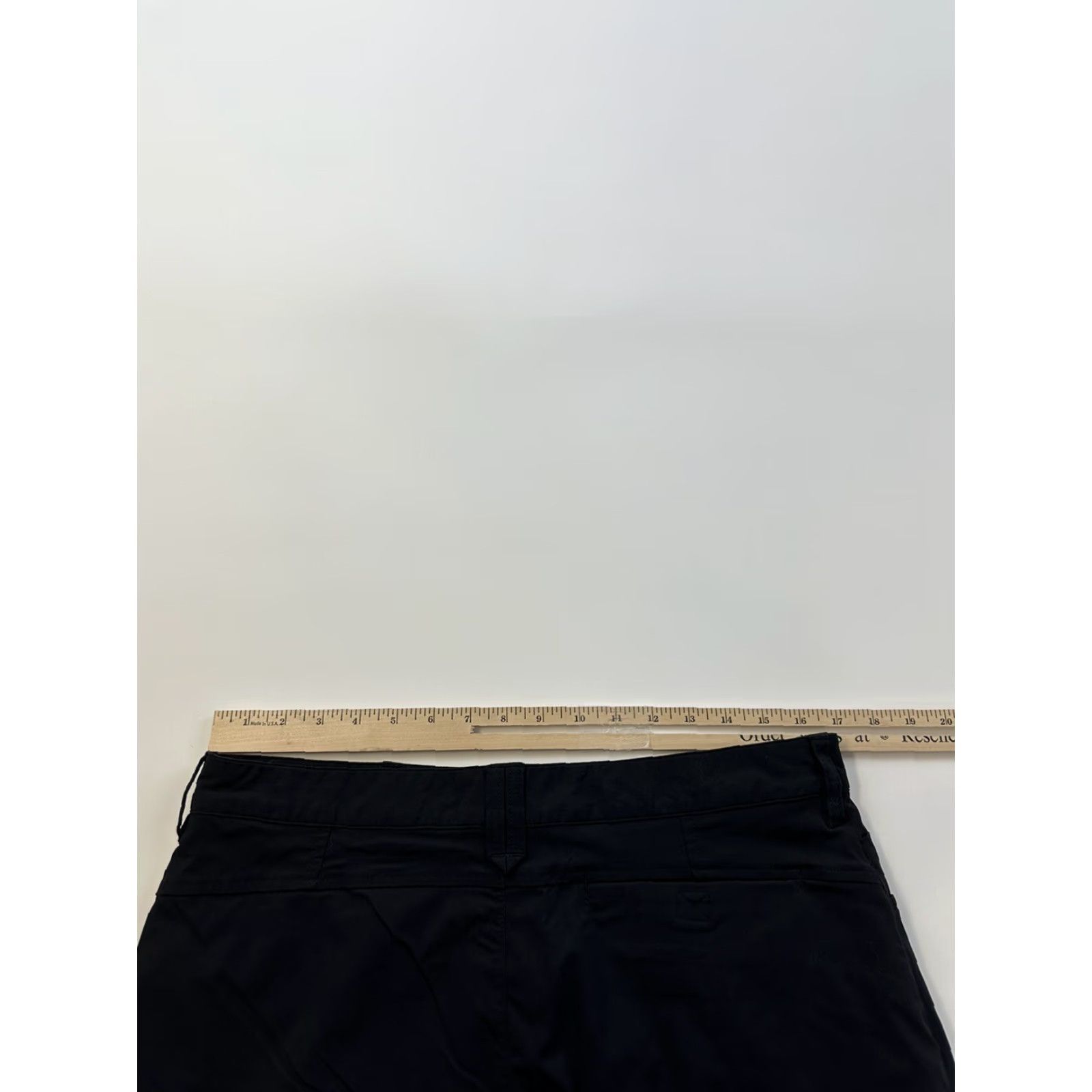Eddie Bauer Eddie Bauer Skirt Women’s 10 Black Skirt Athletic Activewear Tennis Golf Hiking Recreational Mens/Womens Size 32" / US 10 / IT 46 - 8 Thumbnail