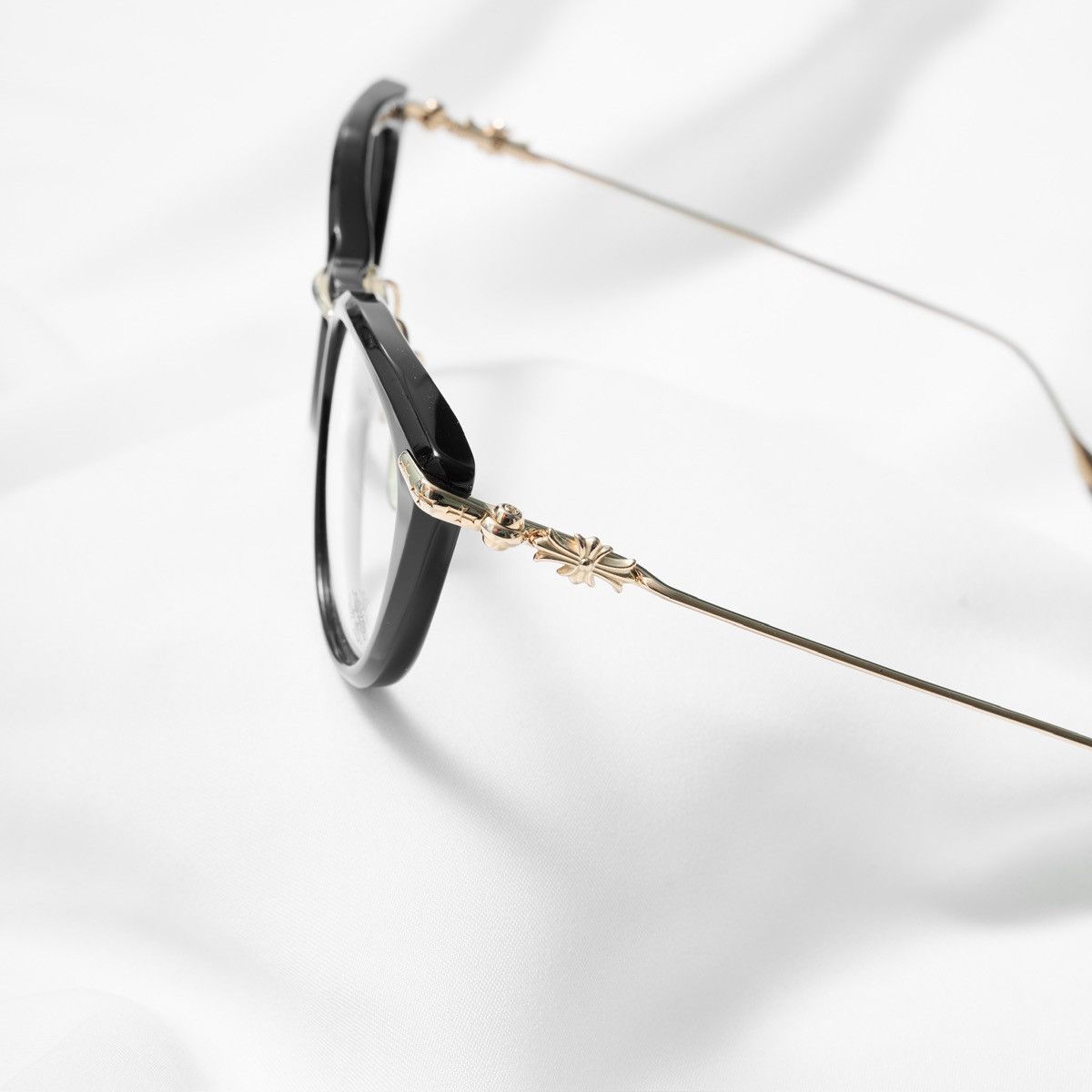 Chrome Hearts CHROME HEARTS NEW LOVER BLACK/GOLD PLATED GLASSES Size ONE SIZE - 3 Thumbnail