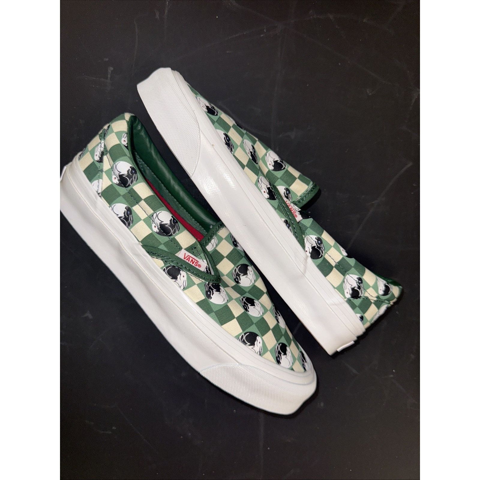 Vans VANS Year of the Rabbit OG Classic Slipon Green Sz 8 M/9.5 W Size US 8 / EU 41 - 2 Thumbnail