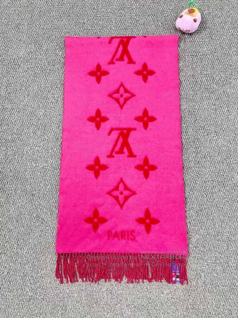 Louis Vuitton Louis Vuitton Pink logo printed double face cashmere scarf Size ONE SIZE - 2 Thumbnail