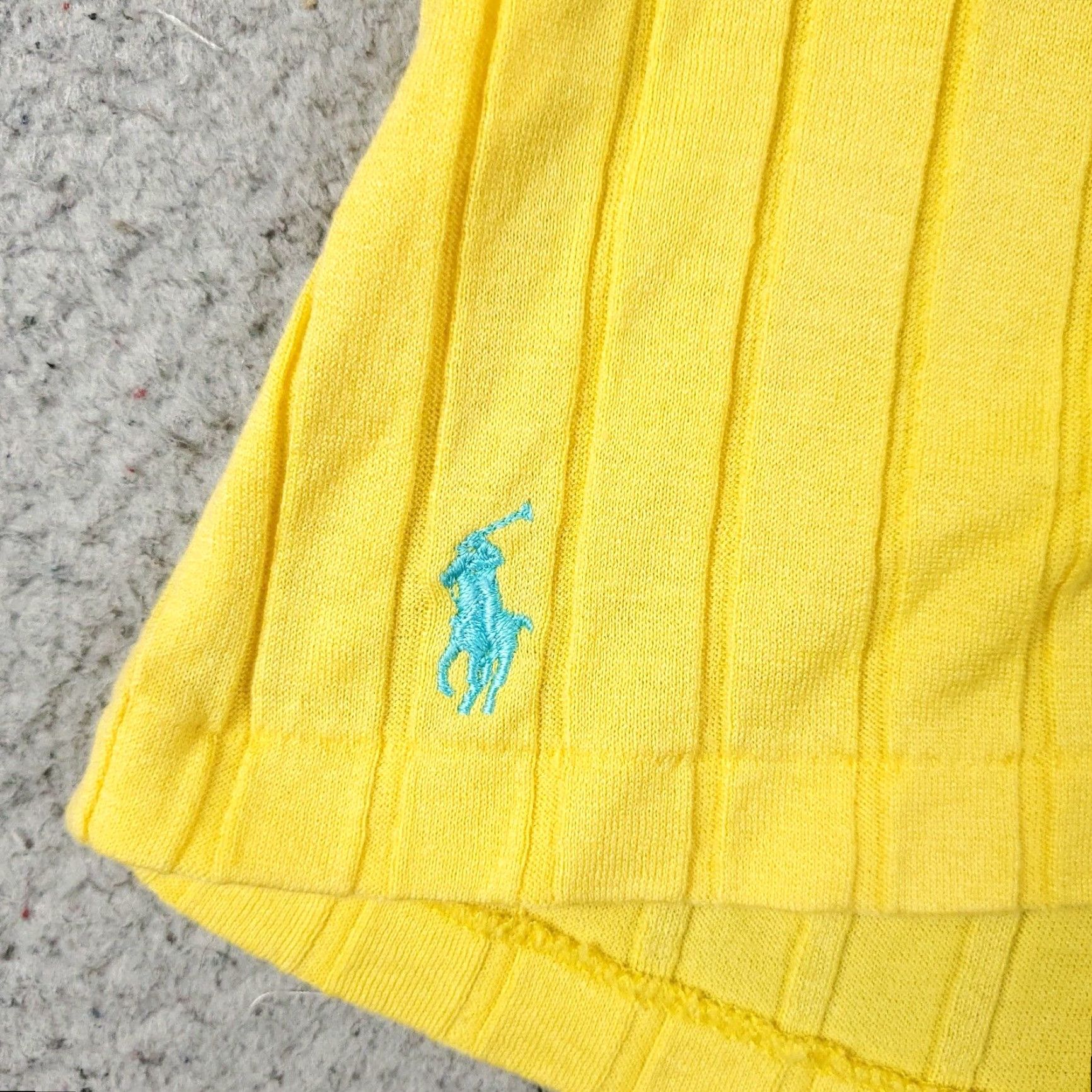 Polo Ralph Lauren Polo Ralph Lauren Women's T-Shirt Medium Yellow Ribbed Short Sleeve Crew Neck Casual Logo Size M / US 6-8 / IT 42-44 - 2 Thumbnail