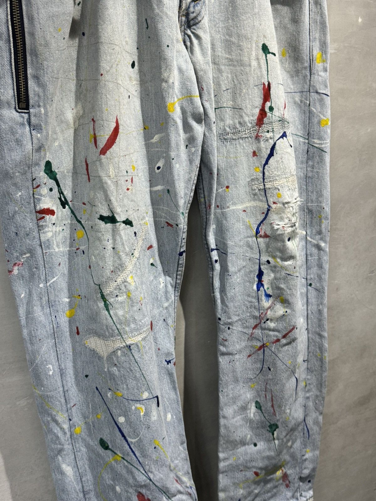 Fragment Design × Levi's Heavily Distressed Levis 505 x Fragment Design Selvedge Jean Size US 36 / EU 52 - 12 Thumbnail
