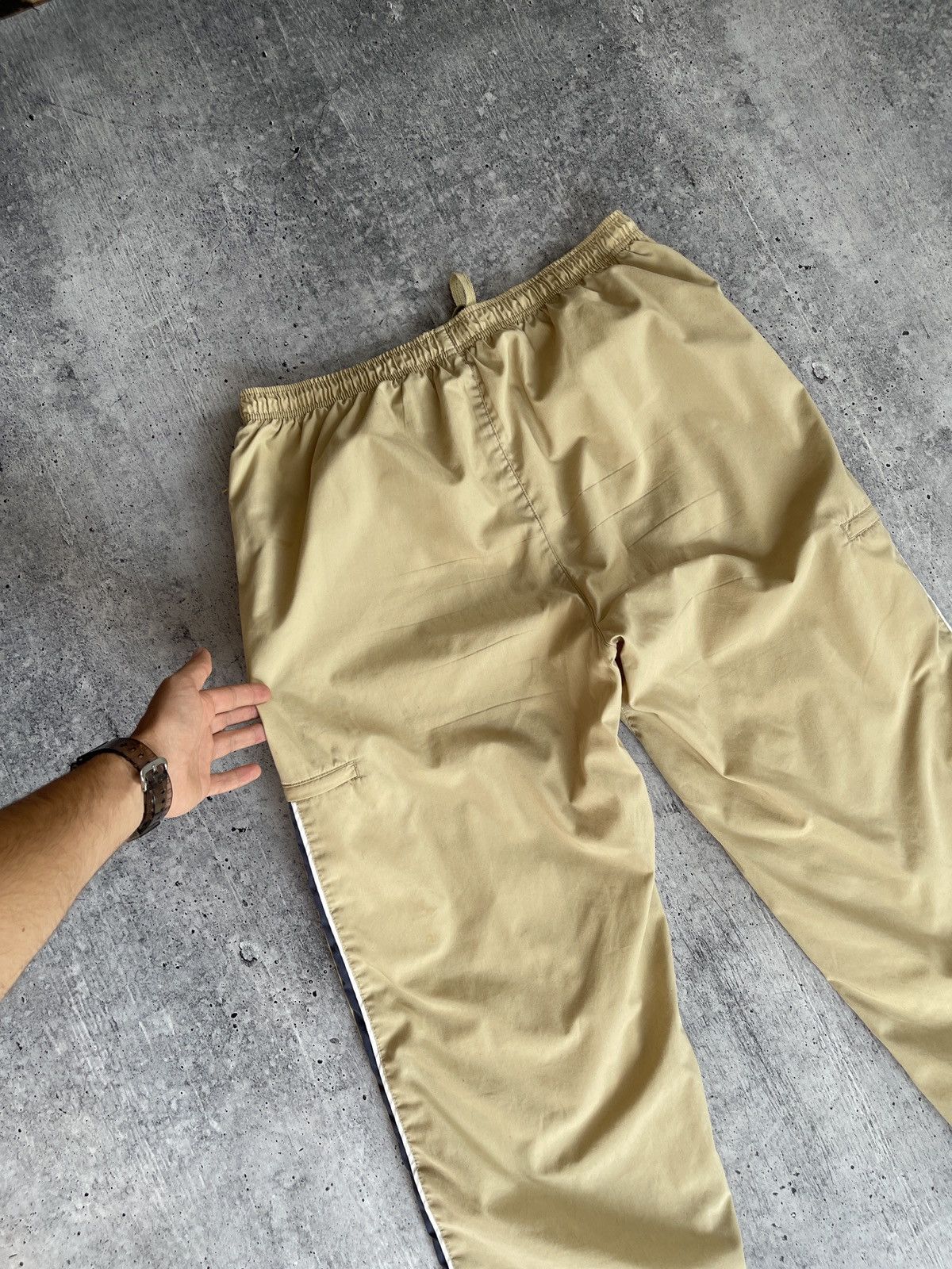Nike × Vintage Vintage Nike 90s Track Pants Men’s L Beige Striped Baggy Y2K Size US 34 / EU 50 - 12 Thumbnail