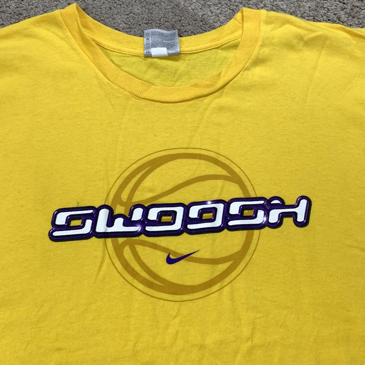 Nike NIKE SWOOSH VINTAGE Short Sleeve Tshirt Size US L / EU 52-54 / 3 - 4 Thumbnail