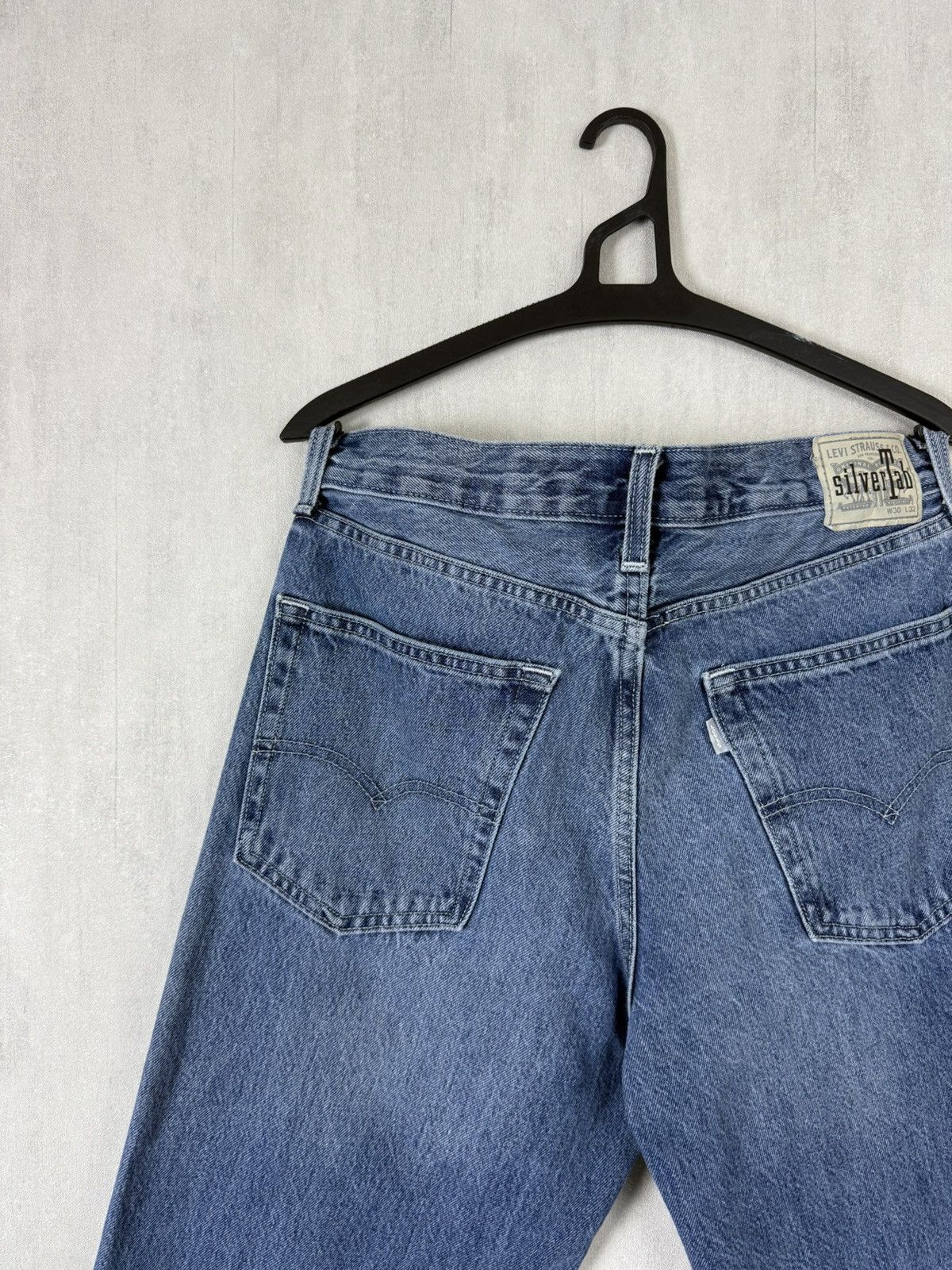 Levi's Levi’s Silver Tab Men’s Loose Fit Blue Denim Jeans Pants Size US 30 / EU 46 - 10 Thumbnail