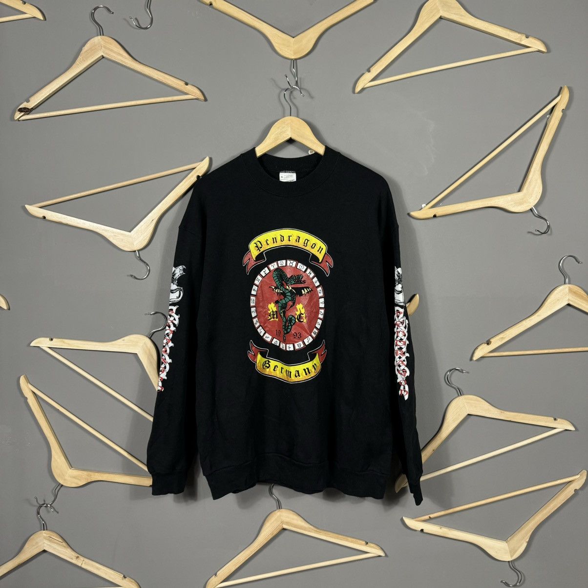 Band Tees Vintage 90s Pendragon Metal Band Crewneck Size US XL / EU 56 / 4 - 1 Thumbnail