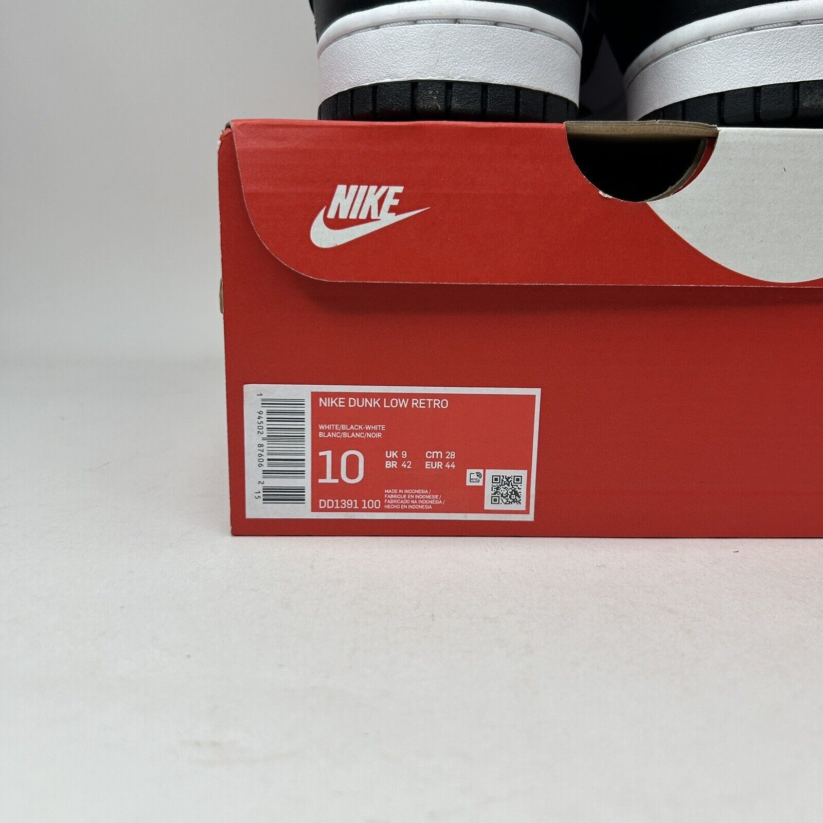 Nike Nike Dunk Low Retro “Black White/Panda” 2023 Size US 10 / EU 43 - 5 Thumbnail