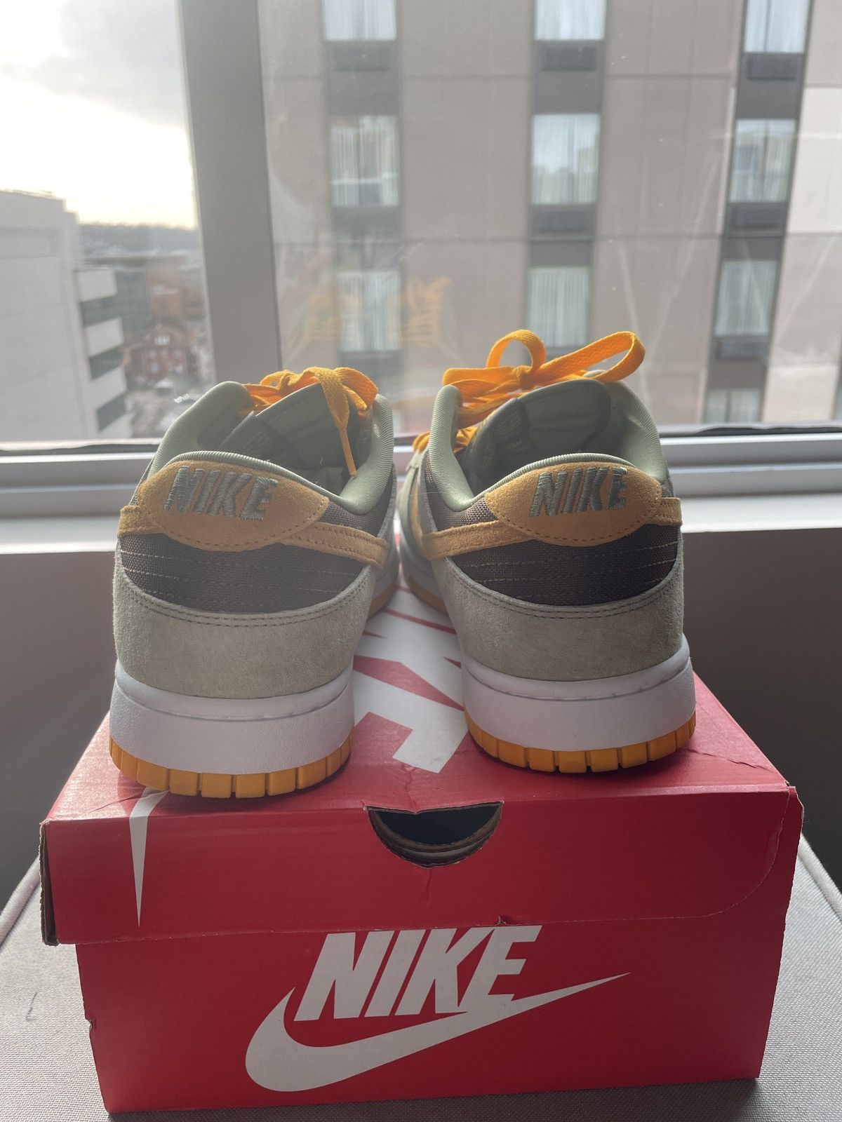 Nike Nike Dunk Low 'Dusty Olive’ Size US 12 / EU 45 - 4 Thumbnail