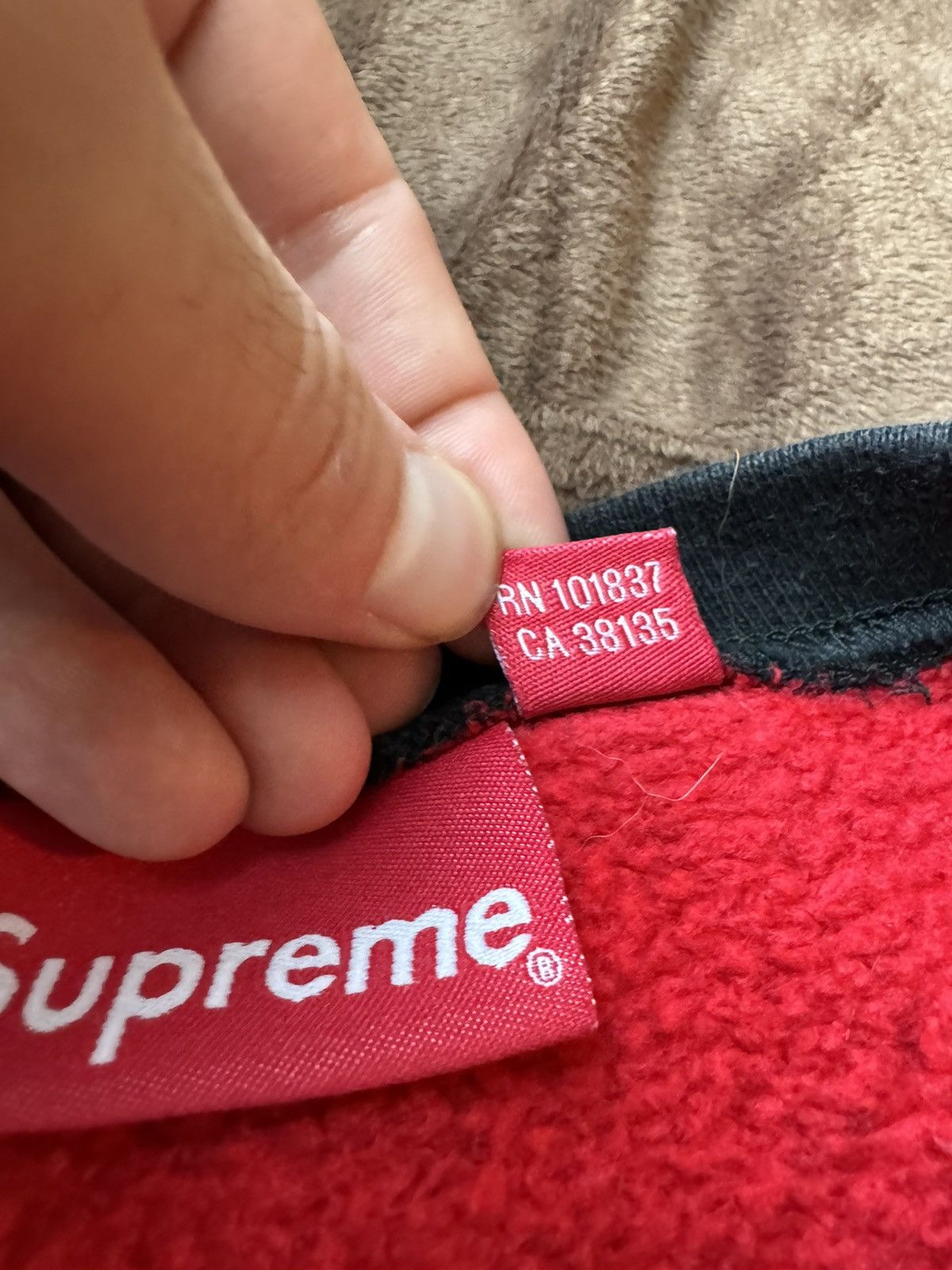 Supreme Black Supreme Sweater Small Box Logo Size US M / EU 48-50 / 2 - 4 Thumbnail