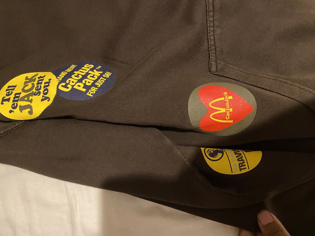 Travis Scott Travis scott X Mcdonalds sticker bomb hoodie size Large Size US L / EU 52-54 / 3 - 6 Thumbnail