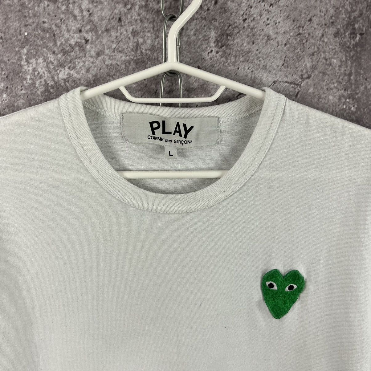Comme des Garcons PLAY Come de Garçons Play T-Shirt Big Logo White Size L Size US L / EU 52-54 / 3 - 2 Thumbnail