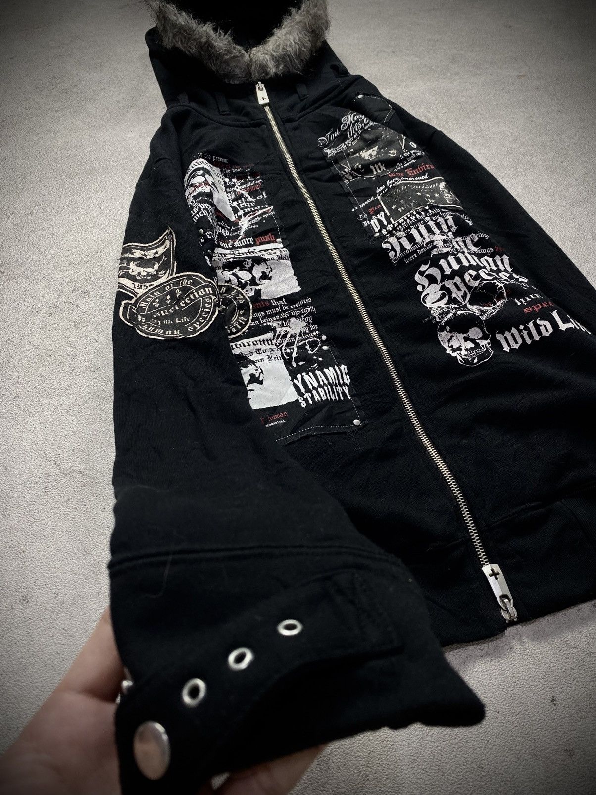 KMRii 00s Wildlife Punk Fauxfur Poem Double zipper hoodie Size US M / EU 48-50 / 2 - 4 Thumbnail