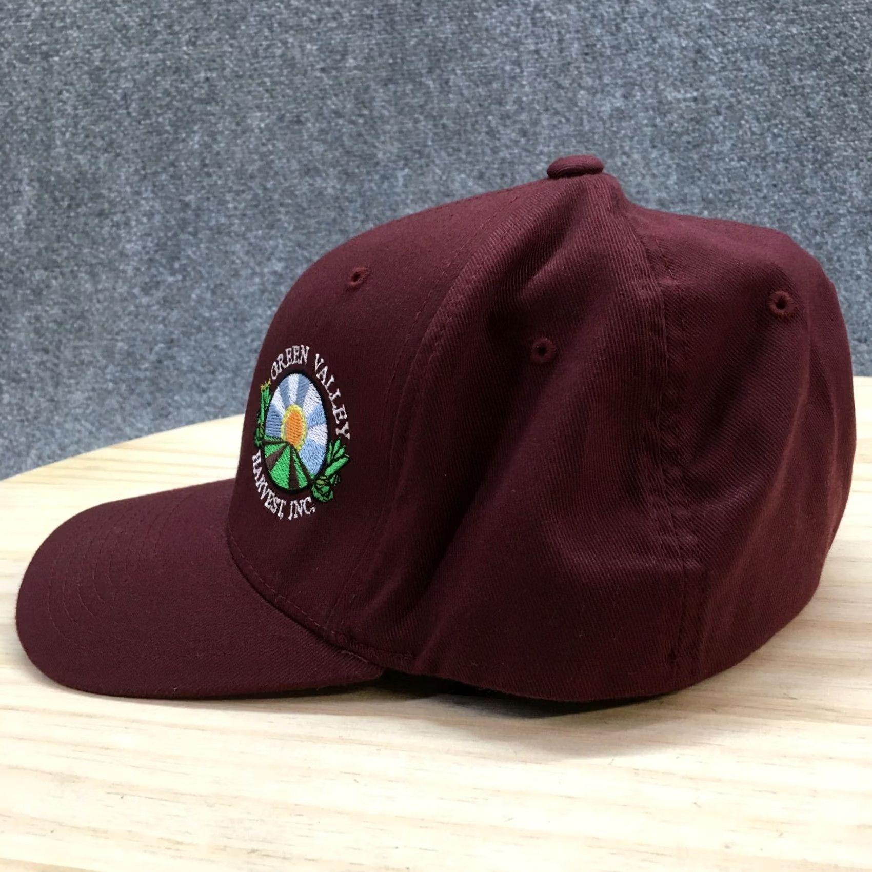 Vintage Green Valley Harvest Flat Cap Mens L XL Maroon Flexfit Yupoong Size ONE SIZE - 4 Thumbnail