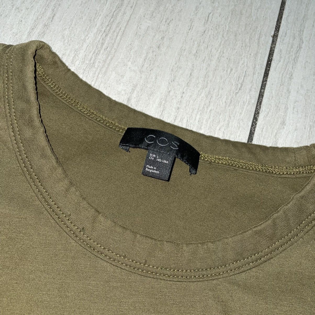 Cos COS T-shirt Size US L / EU 52-54 / 3 - 2 Thumbnail