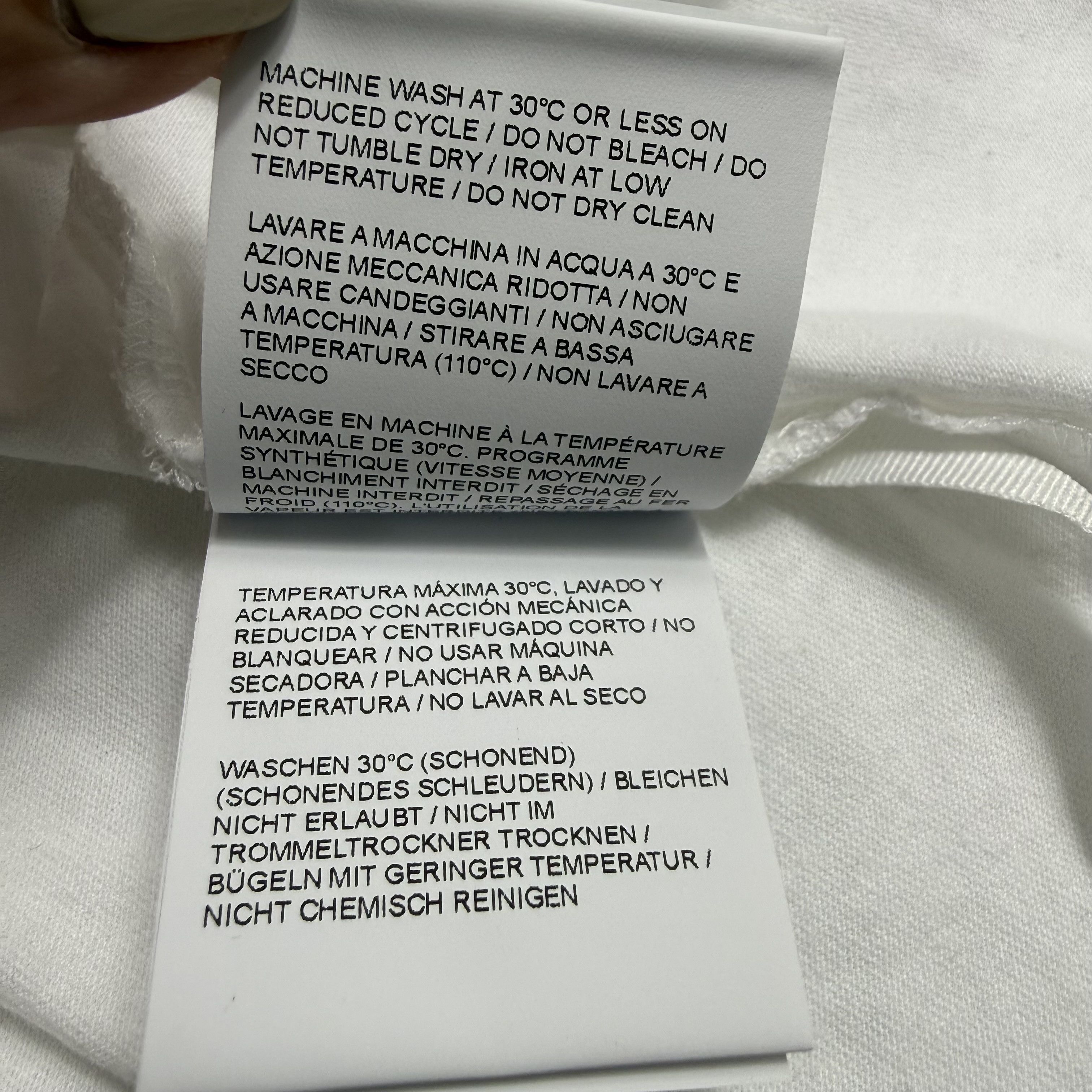 Off-White Off-White Mens Goblin Graphic T-Shirt White XL Size US XL / EU 56 / 4 - 6 Thumbnail