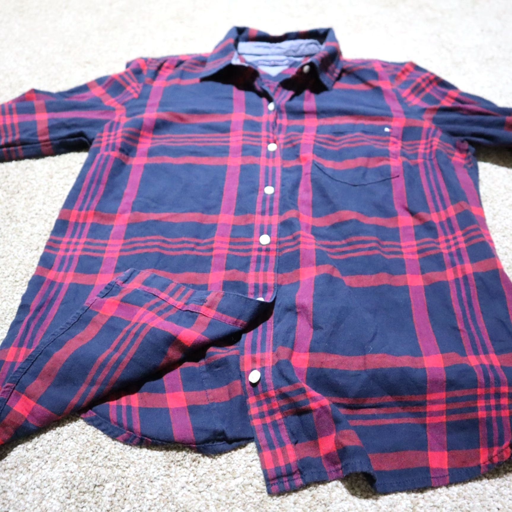 Tommy Hilfiger Tommy Hilfiger Classic Fit Button Up Shirt Red Navy Plaid Blouse Women Large Size L / US 10 / IT 46 - 4 Thumbnail