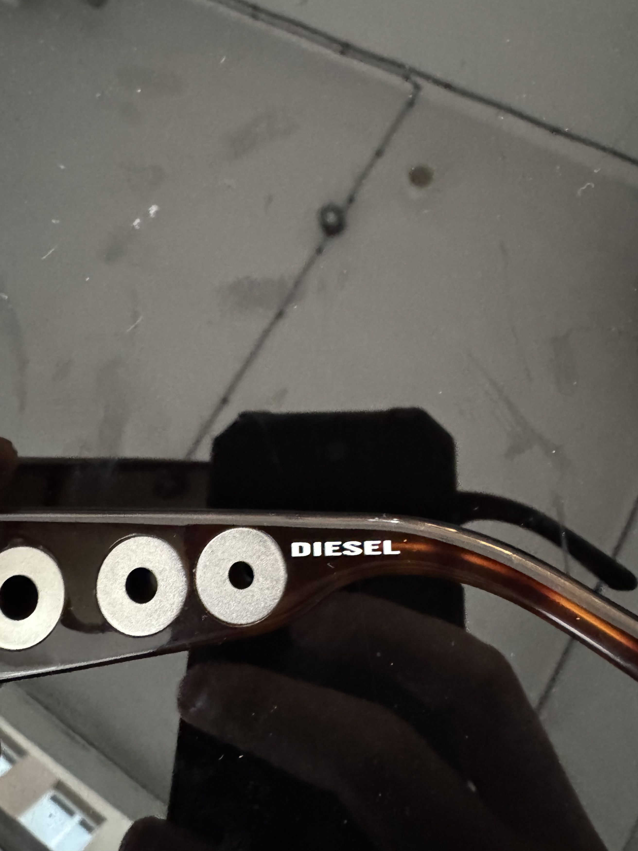 Diesel Diesel '90s Brown Perforated Oversized Sunglasses Size ONE SIZE - 4 Thumbnail