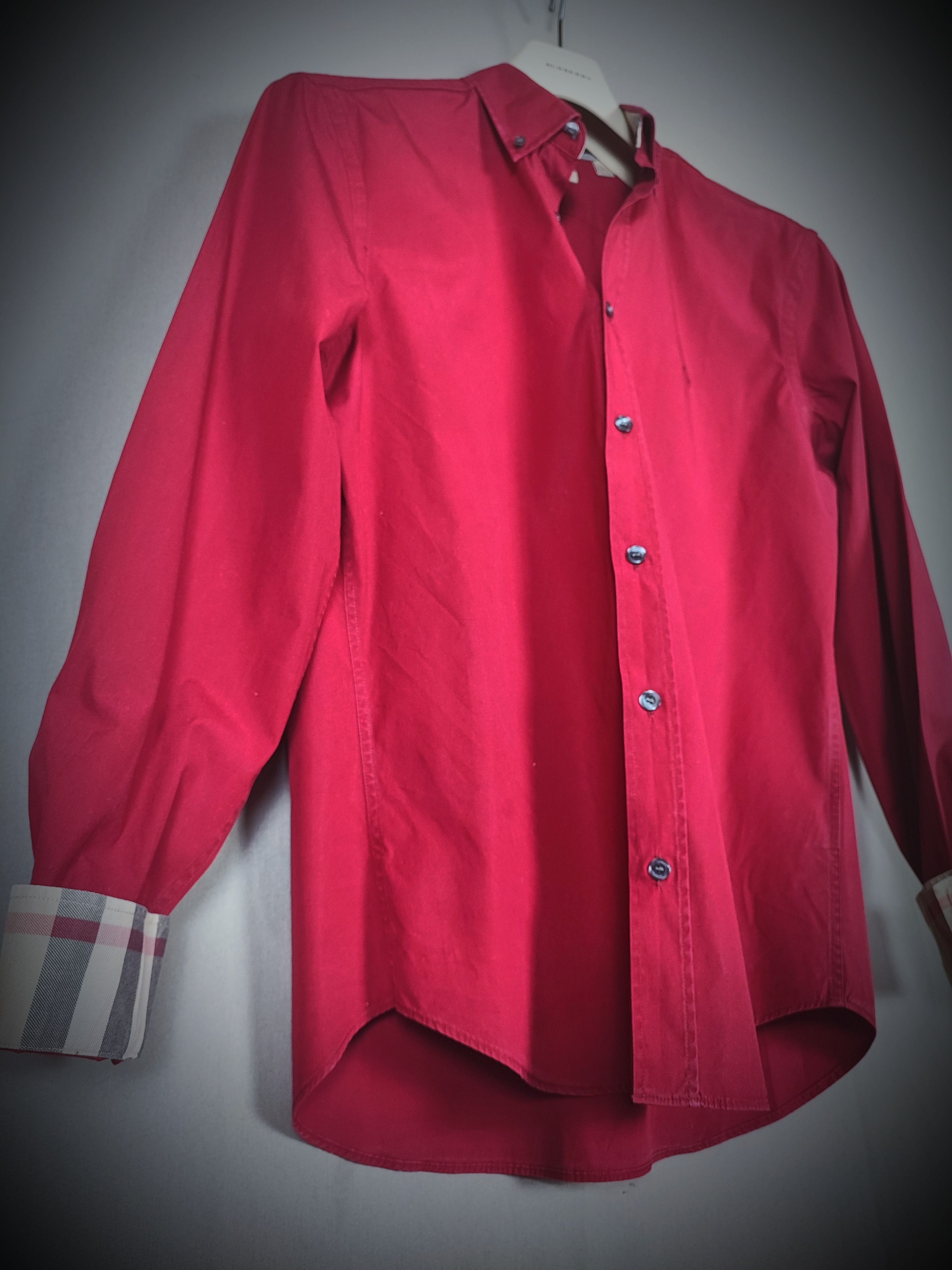 Burberry Rare Burberry shirt size M Bordeaux Size US M / EU 48-50 / 2 - 4 Thumbnail