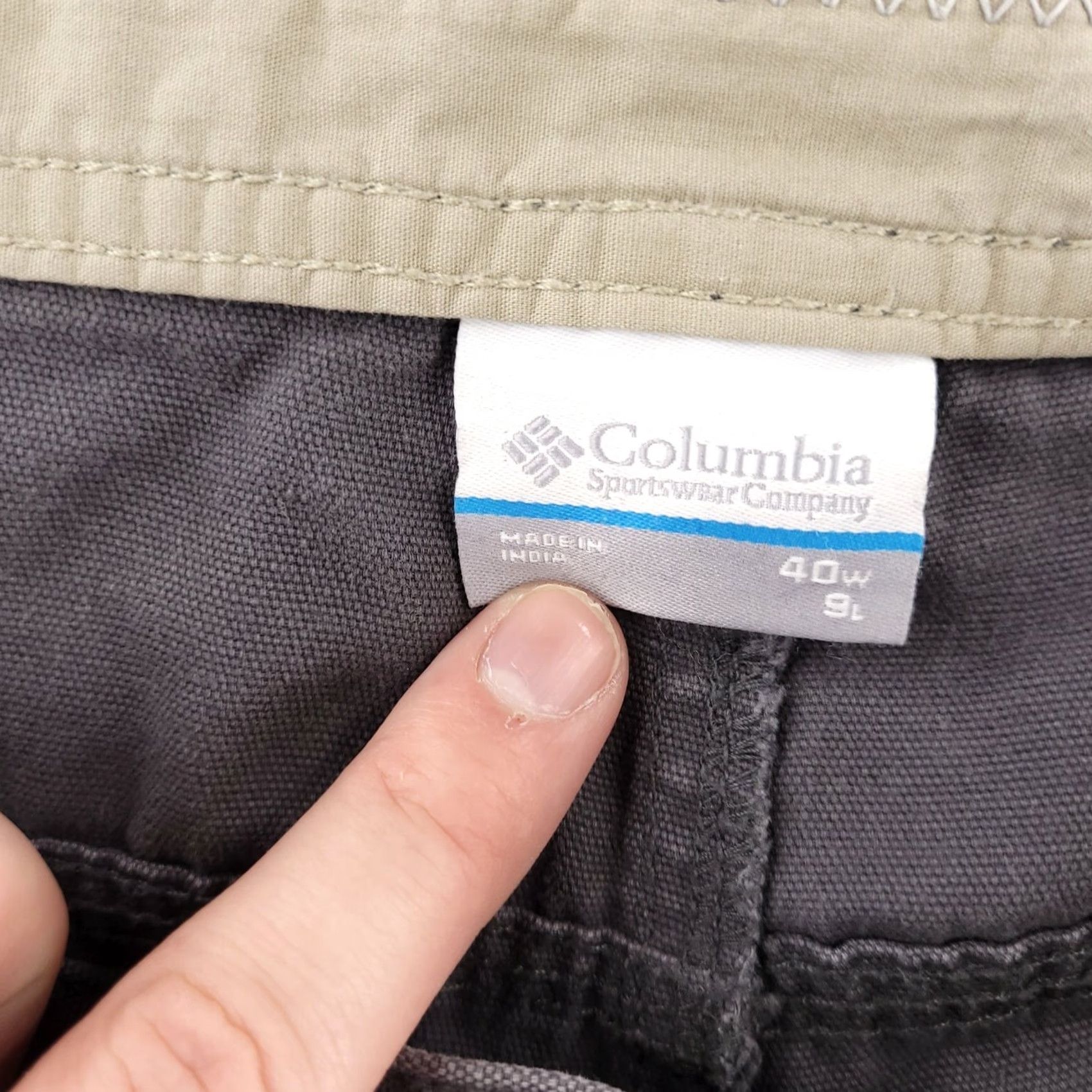 Vintage Columbia Hiking Shorts Mens 40 Gray Outdoor Casual Chino Solid Regular Waist 40 Mens Grey Columbia Shorts Size US 40 / EU 56 - 6 Thumbnail