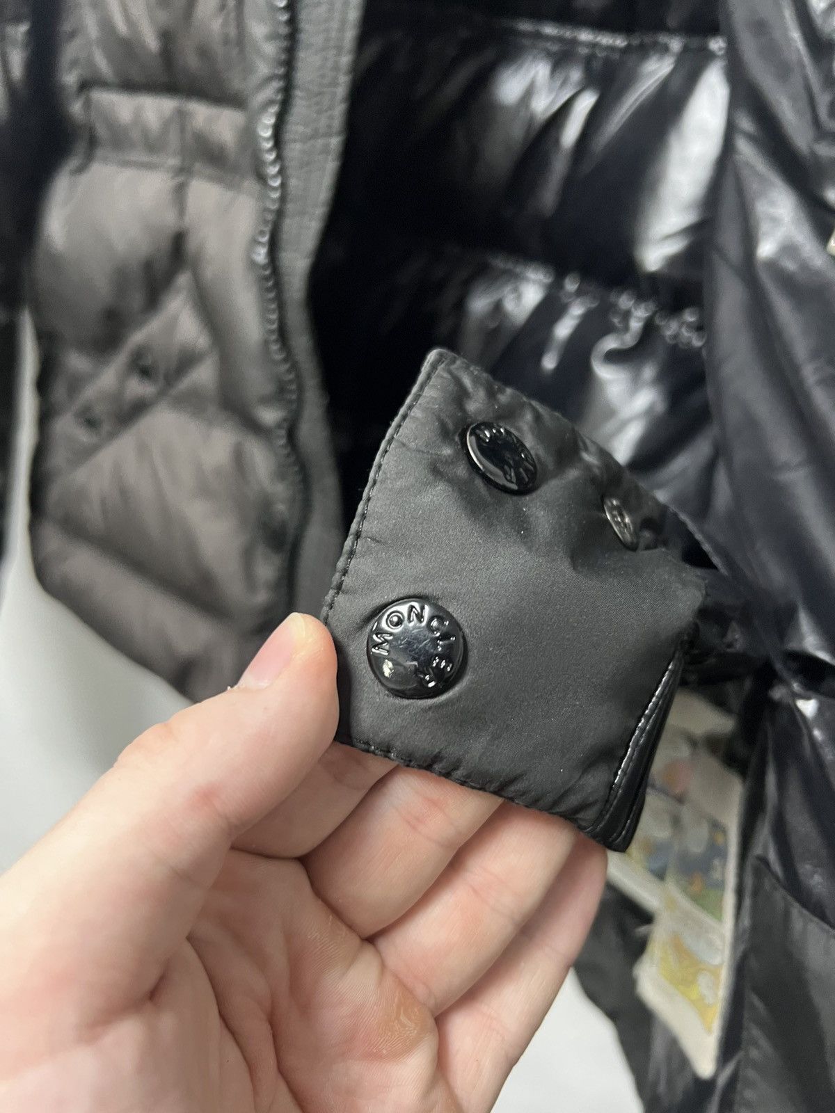 Moncler Vintage Moncler Mens Luxury Puffer Jacket S Size Size US S / EU 44-46 / 1 - 13 Thumbnail