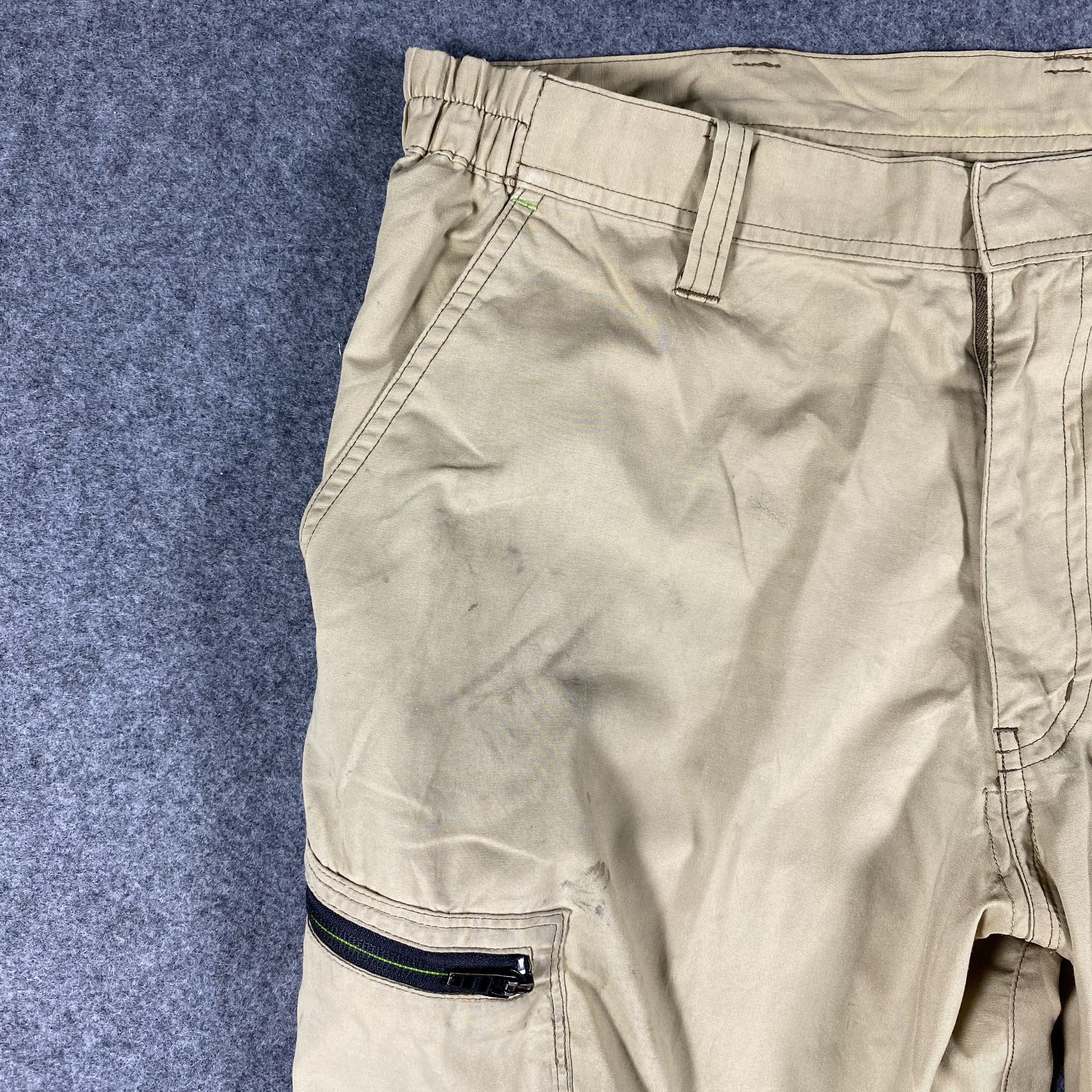Japanese Brand Japanese Brand WM Stretch Multipocket Tactical Cargo Pants Size US 34 / EU 50 - 2 Thumbnail