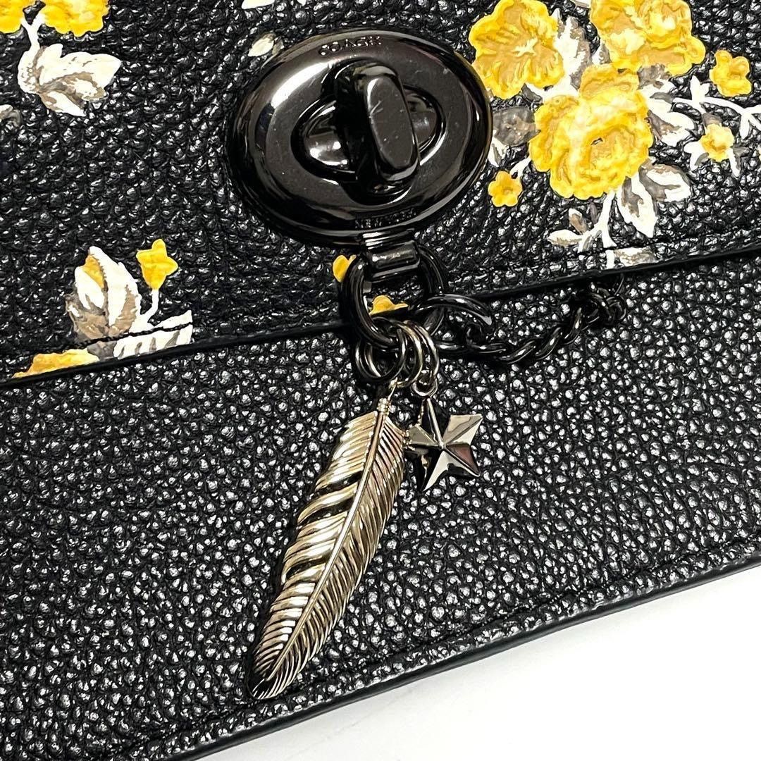 Coach Vintage Tea Rose Coach Bowery Crossbody Black Yellow Roses Size ONE SIZE - 3 Thumbnail
