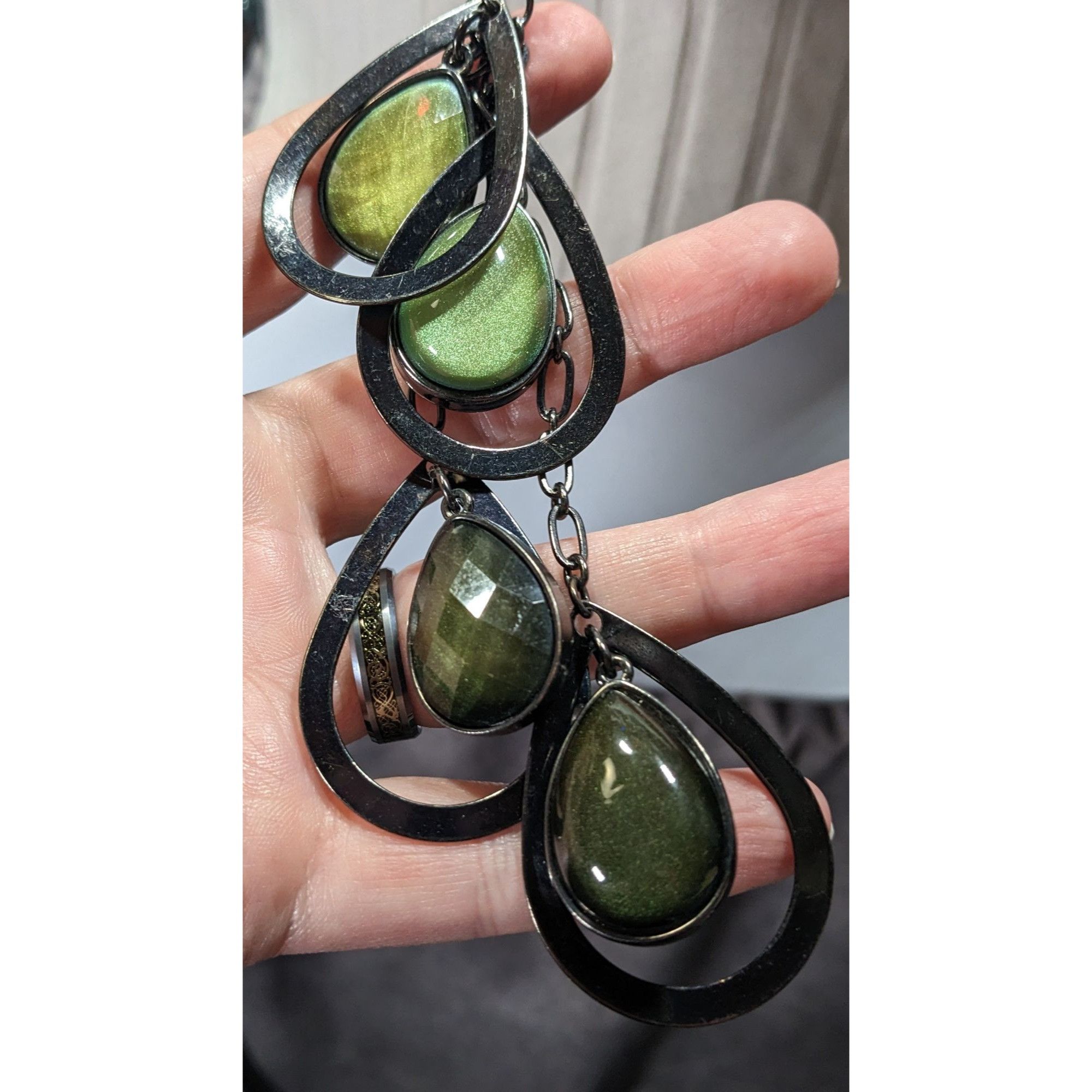 Other NY Collection Green Glass Teardrop Cluster Pendant Necklace Size ONE SIZE - 7 Thumbnail