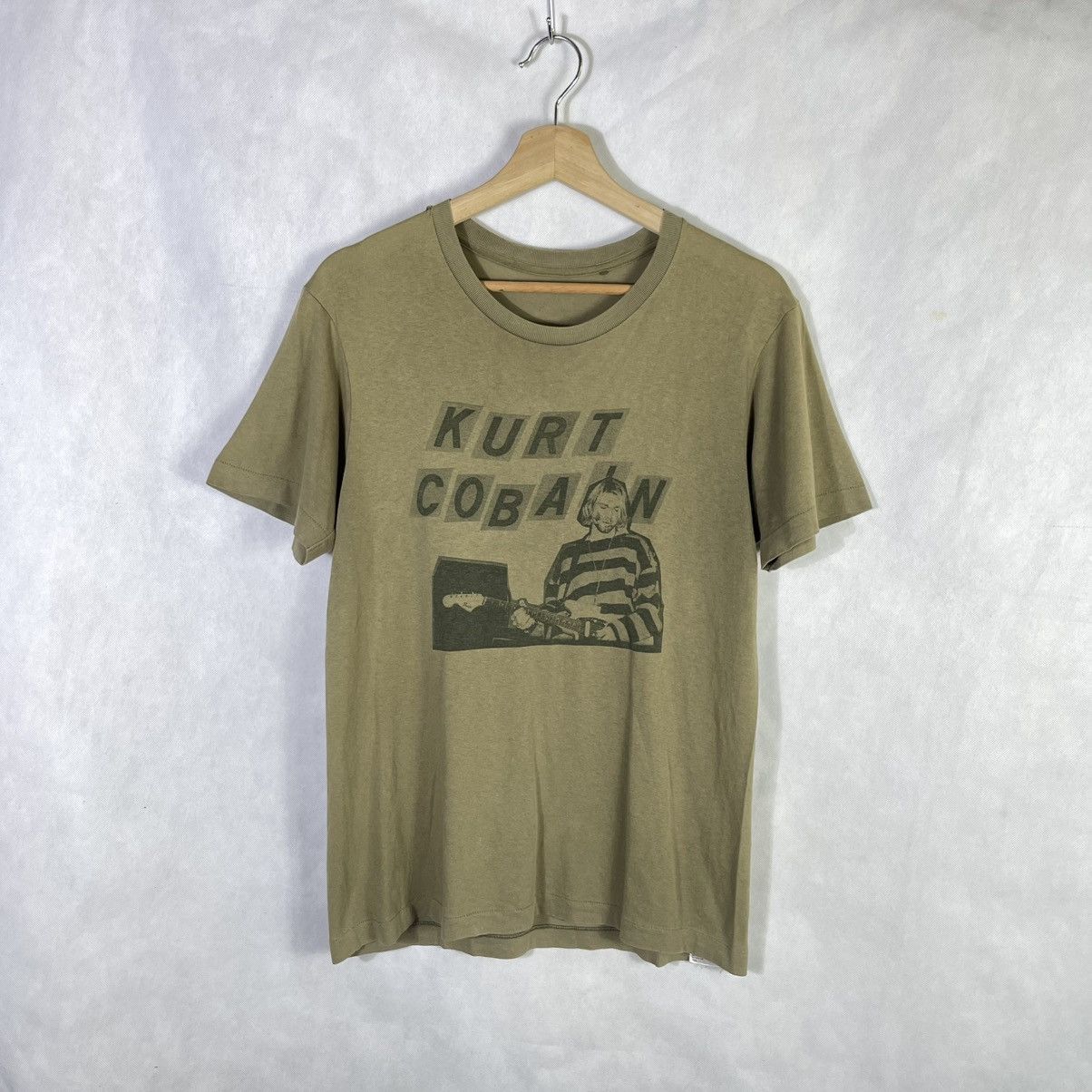 Band Tees × Vintage Kurt Cobain Nirvana Distressed Tshirt Size US M / EU 48-50 / 2 - 1 Thumbnail
