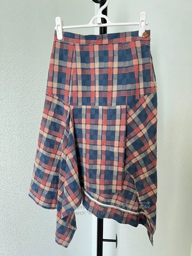 Vivienne Westwood Vivienne Westwood Red checkered half skirt, classic red an Size 26" / US 2 / IT 38 - 1 Thumbnail