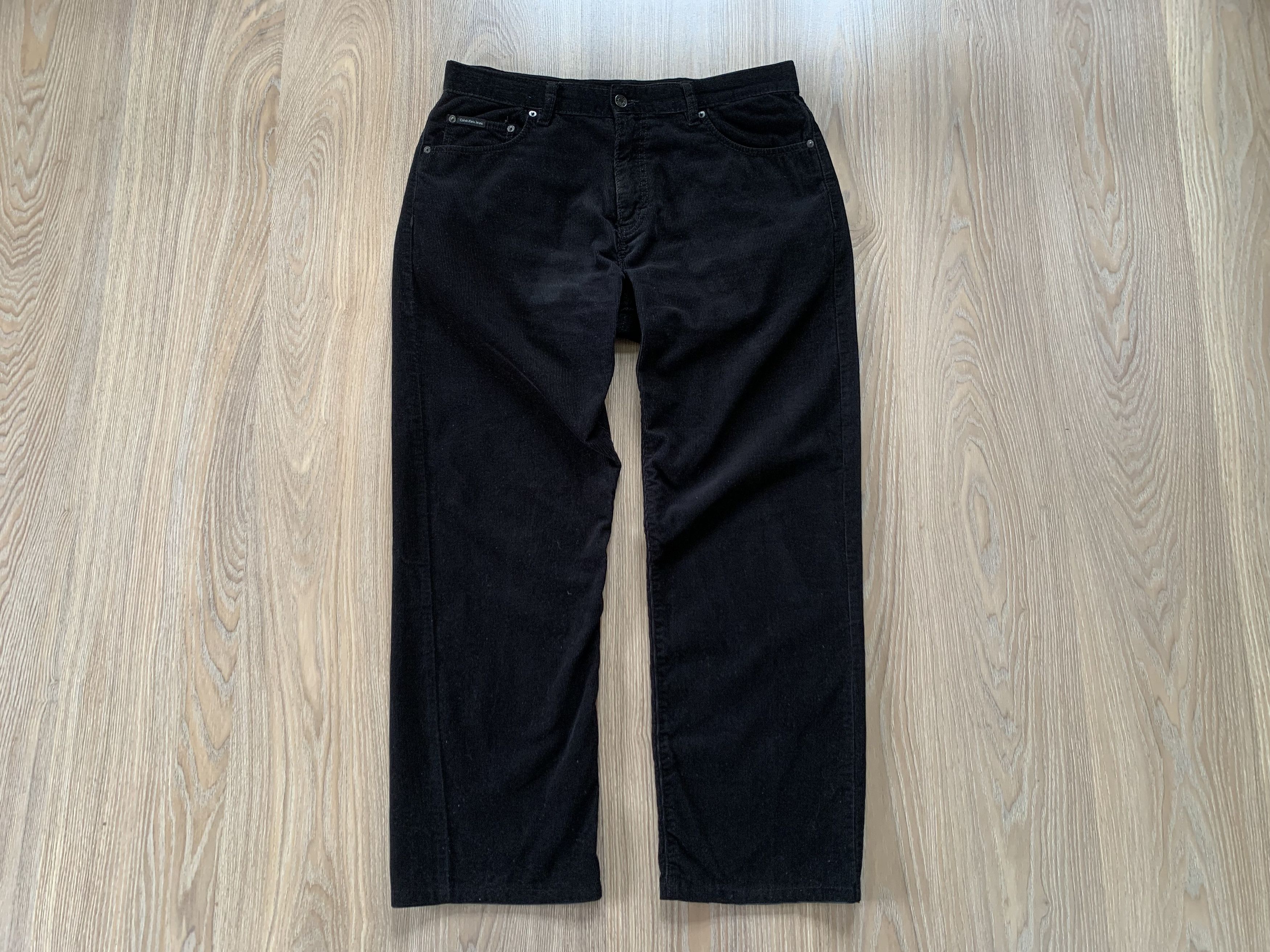 Calvin Klein × Vintage Vintage Calvin Klein Black Velvet Pants Size US 34 / EU 50 - 2 Thumbnail